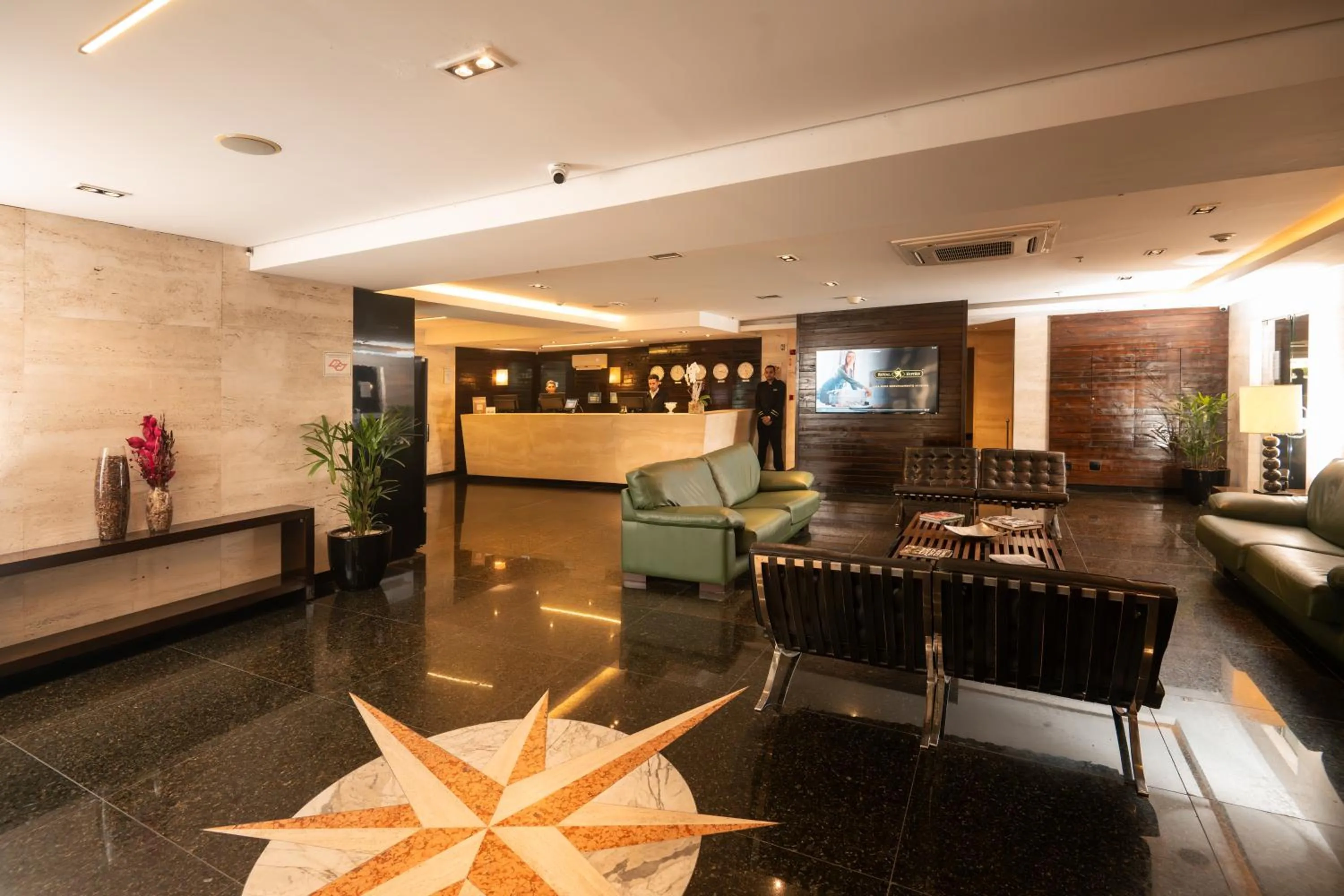 Facade/entrance in Royal Collection Paulista