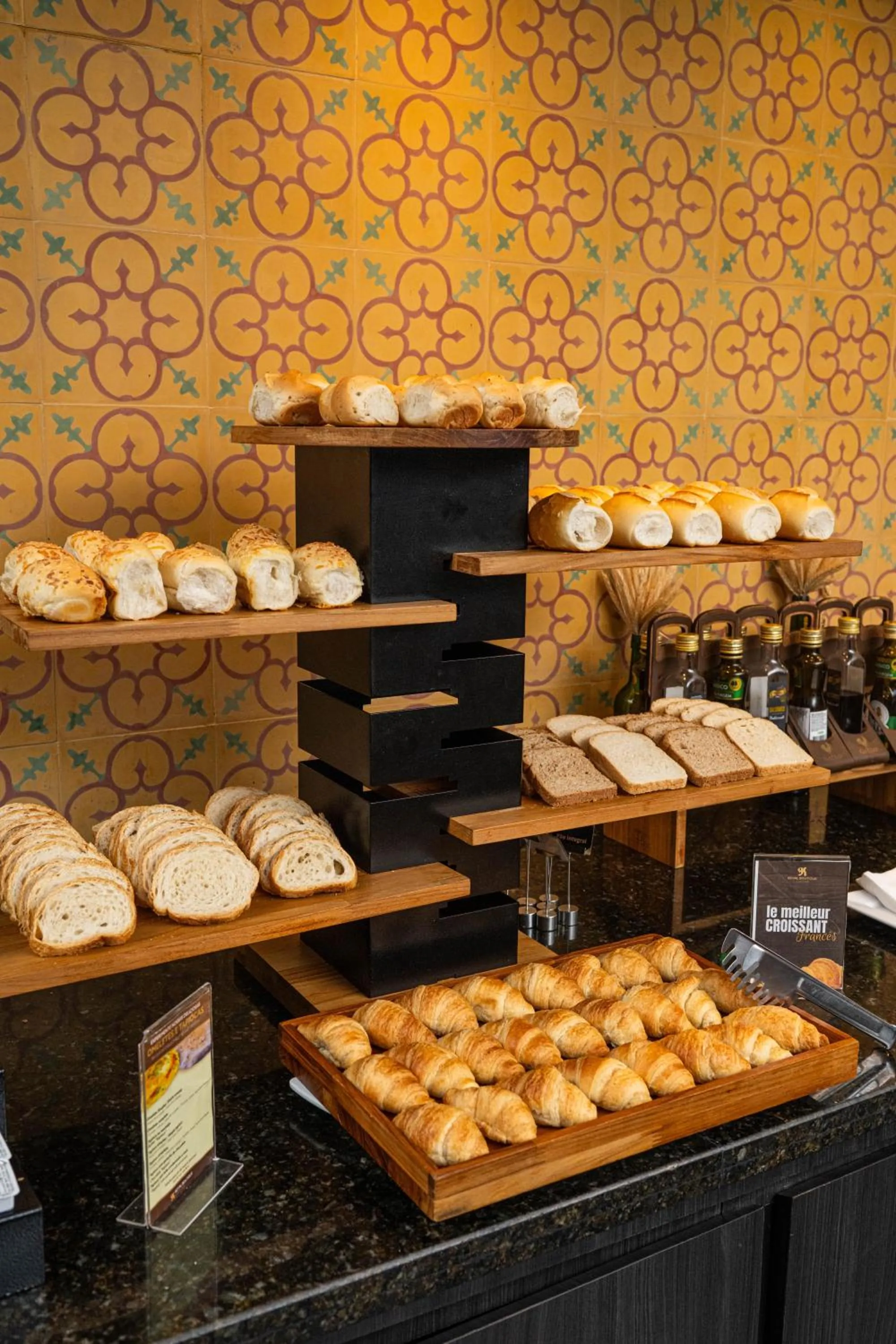 Restaurant/places to eat in Royal Collection Paulista