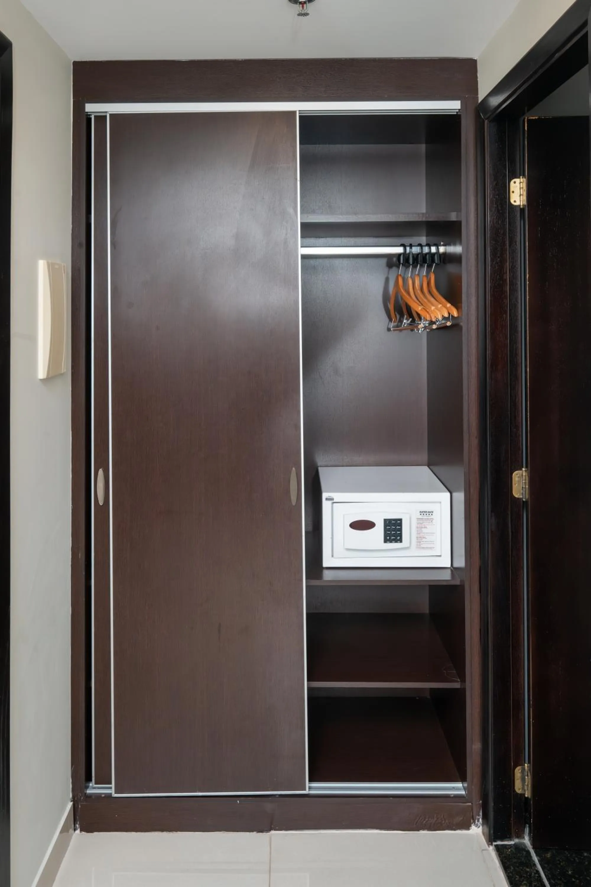 Bedroom in Royal Collection Paulista