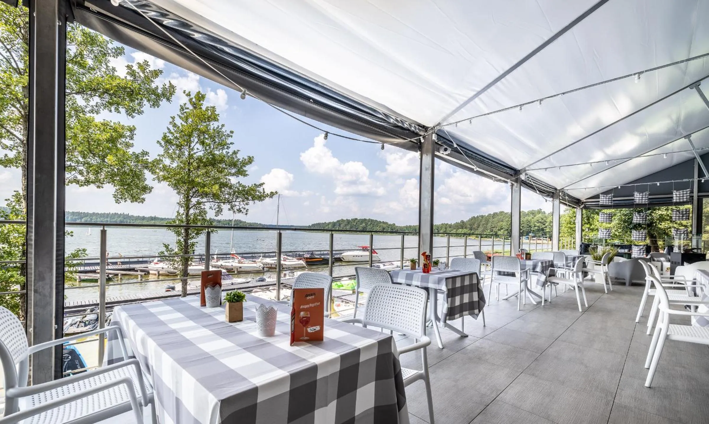 Restaurant/places to eat in Hotel Warszawa Spa & Resort