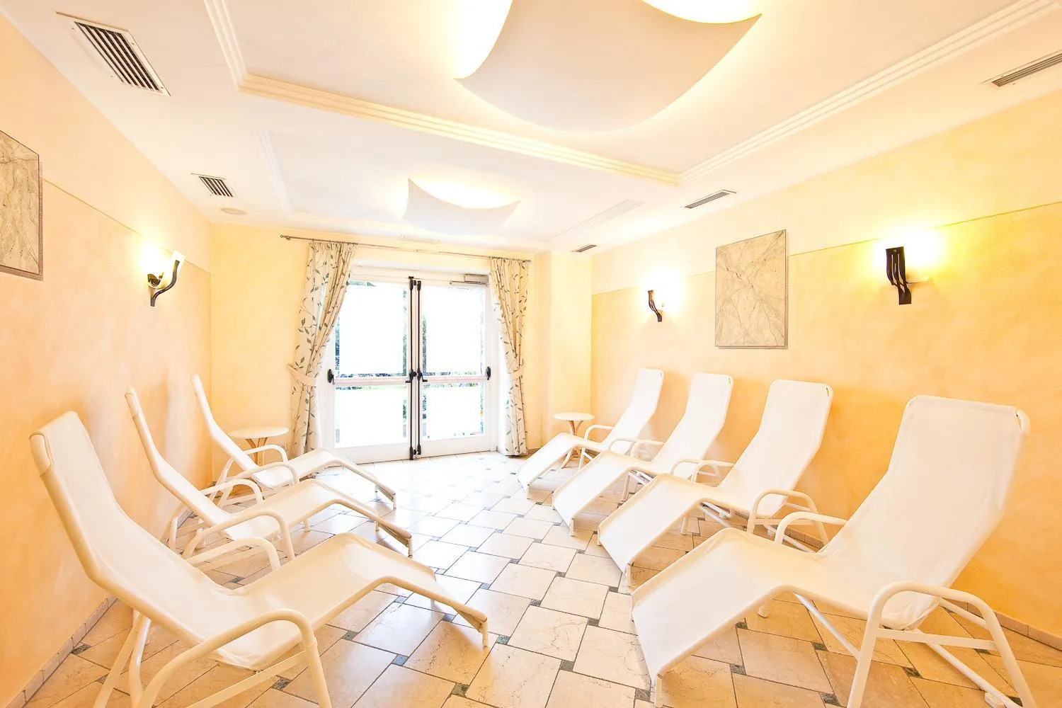 Spa and wellness centre/facilities in Hotel Mondschein