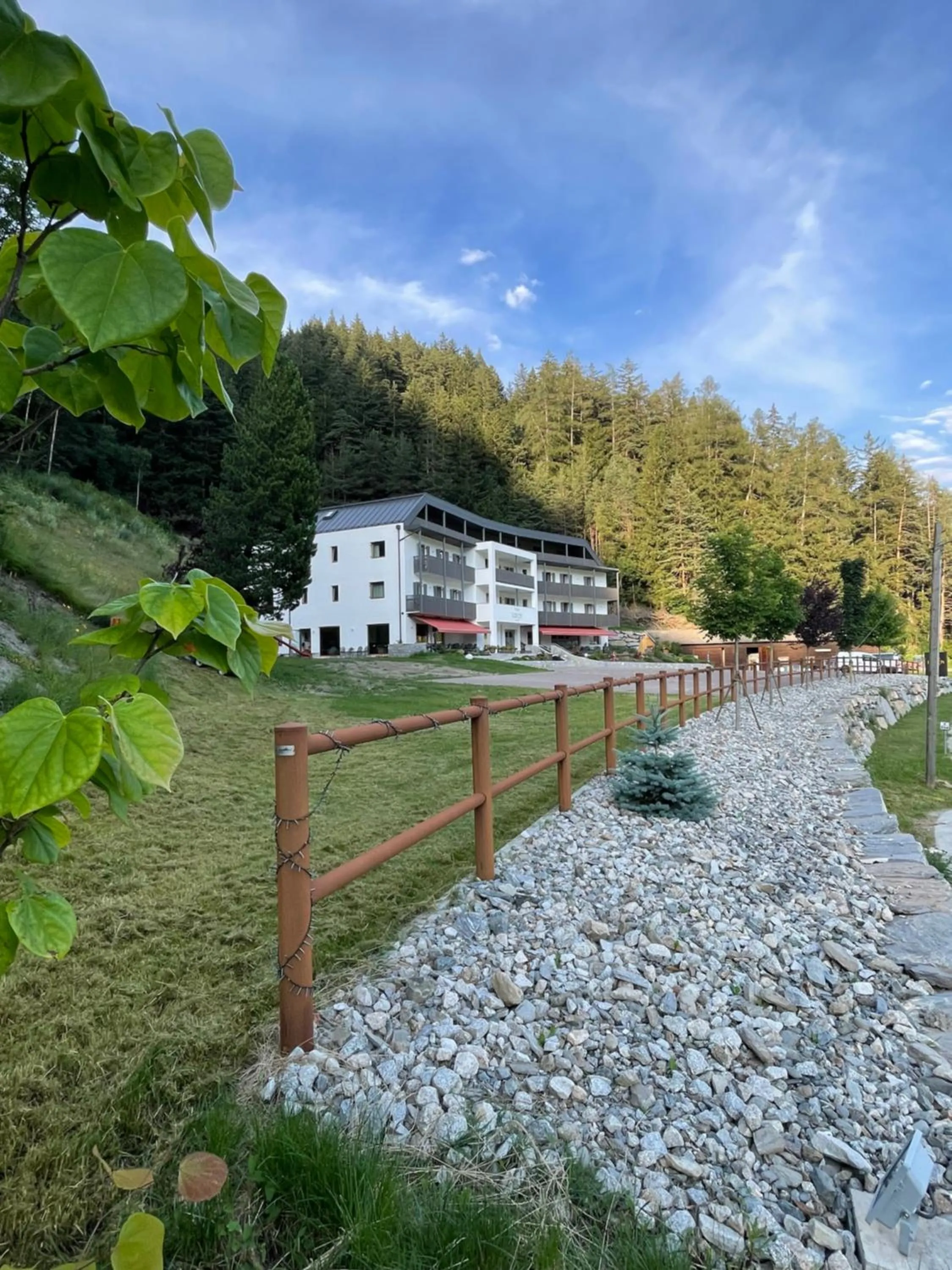 Garden view in Hotel Larch