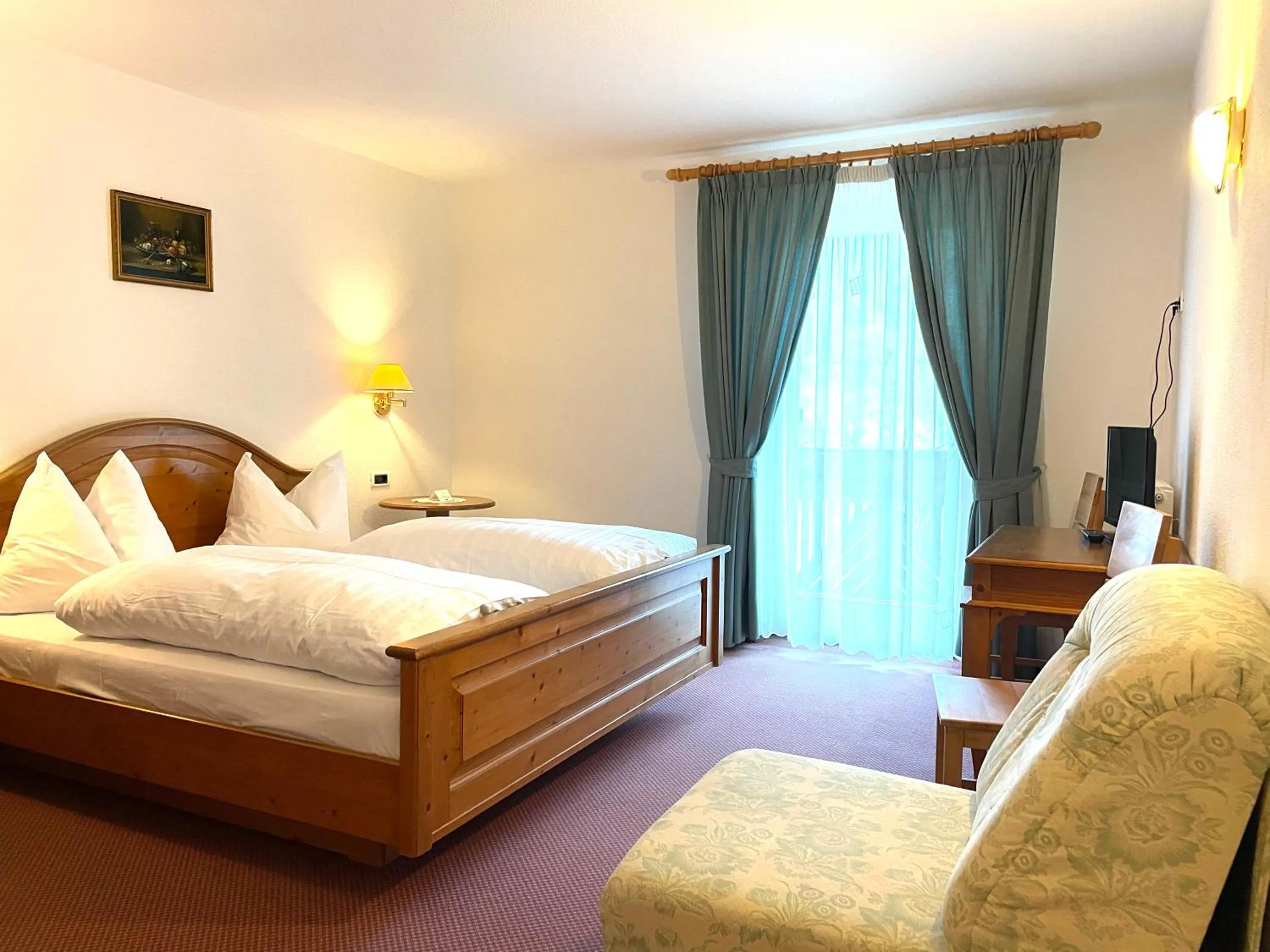 Bedroom, Bed in Hotel Larch