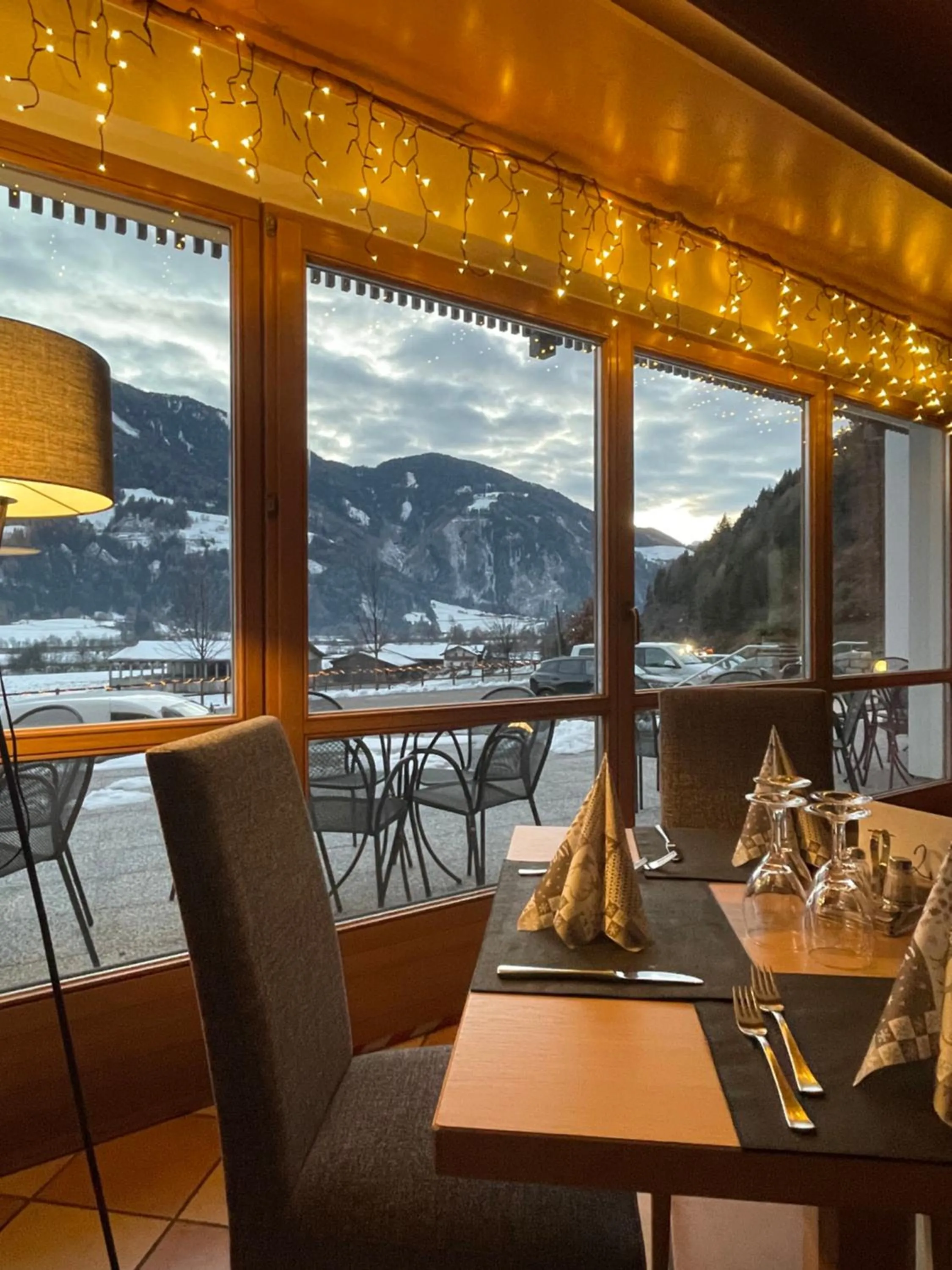 Dining area in Hotel Larch
