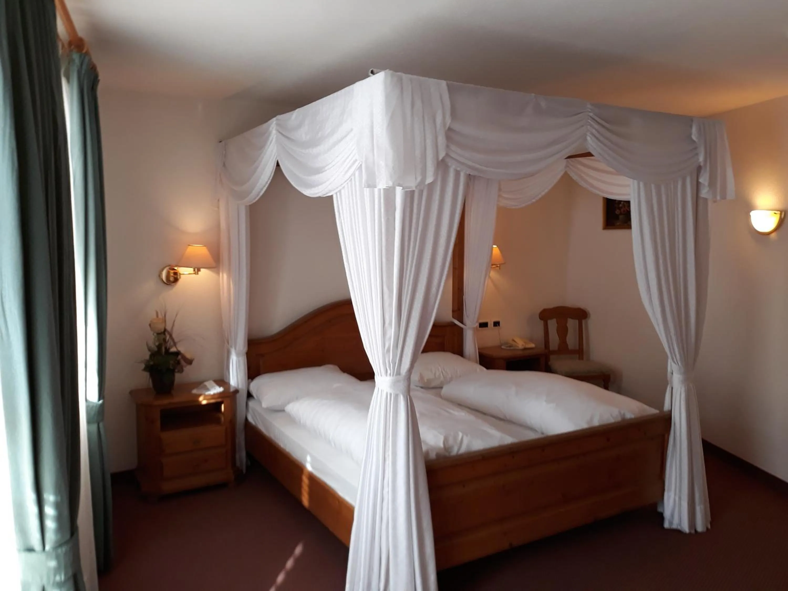 Bed in Hotel Larch