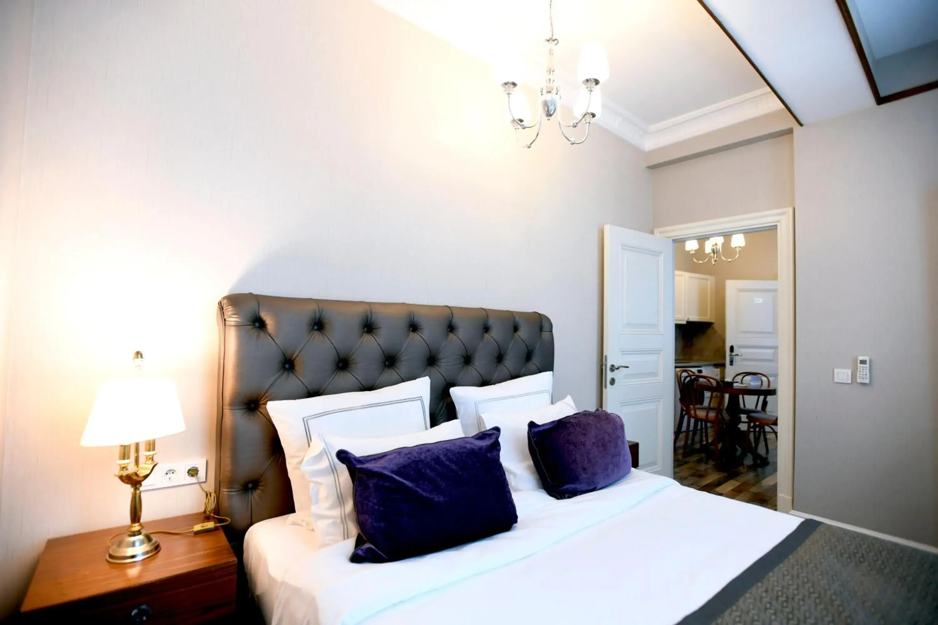 One-Bedroom Apartment in Meroddi Pera Flats One-Bedroom Apartment in Meroddi Pera Flats