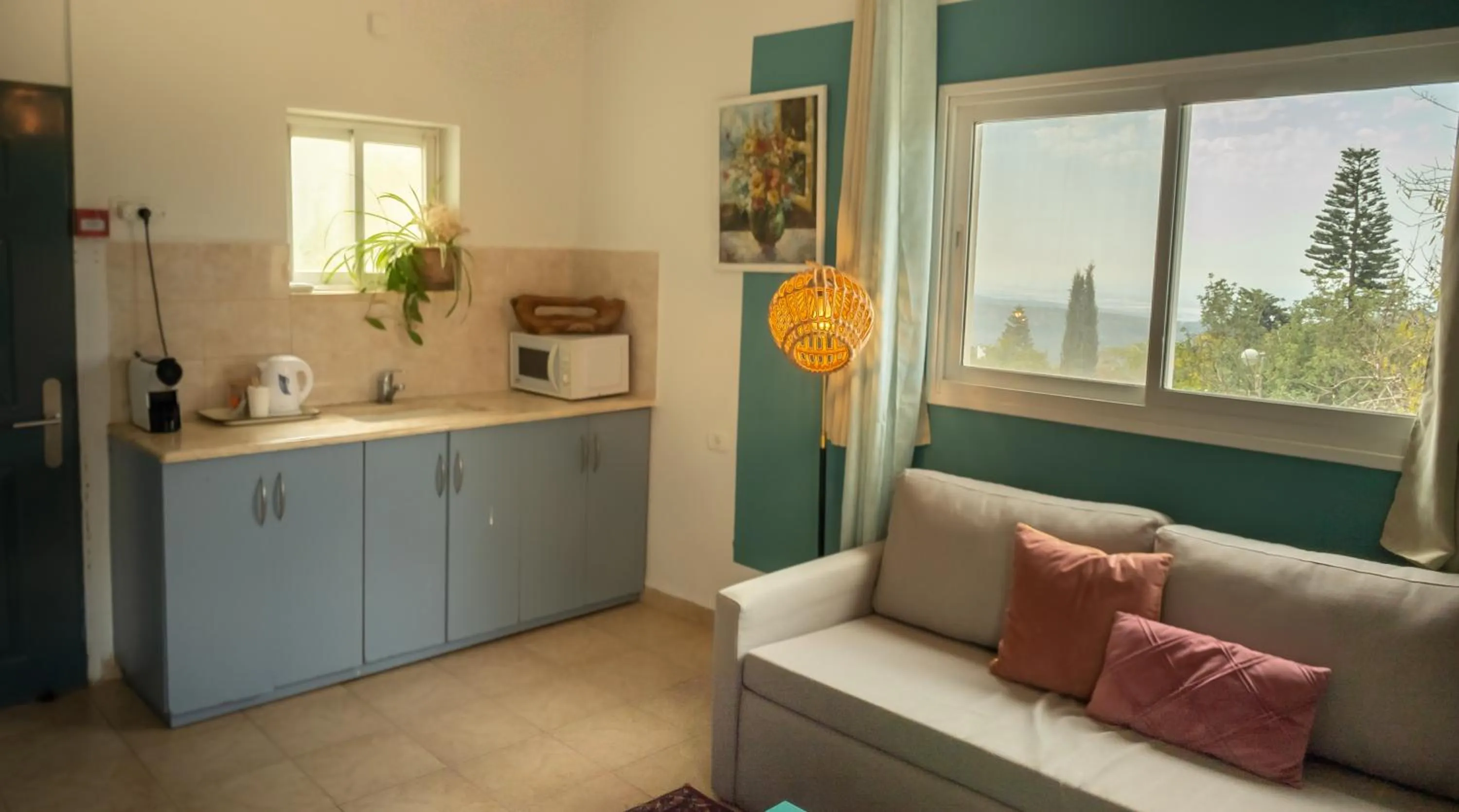 One-Bedroom Apartment in Beit Oren Hotel