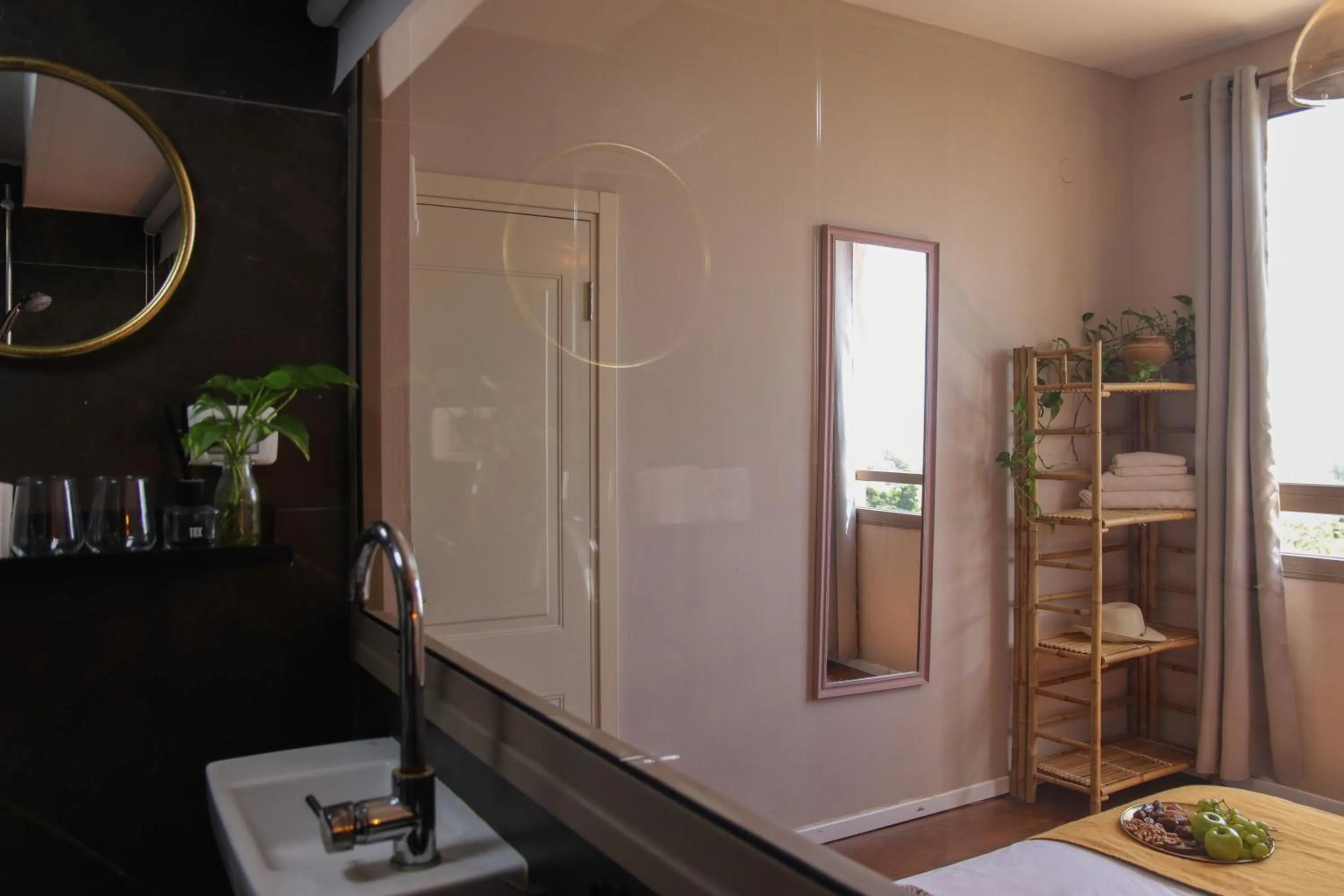 Shower in Beit Oren Hotel