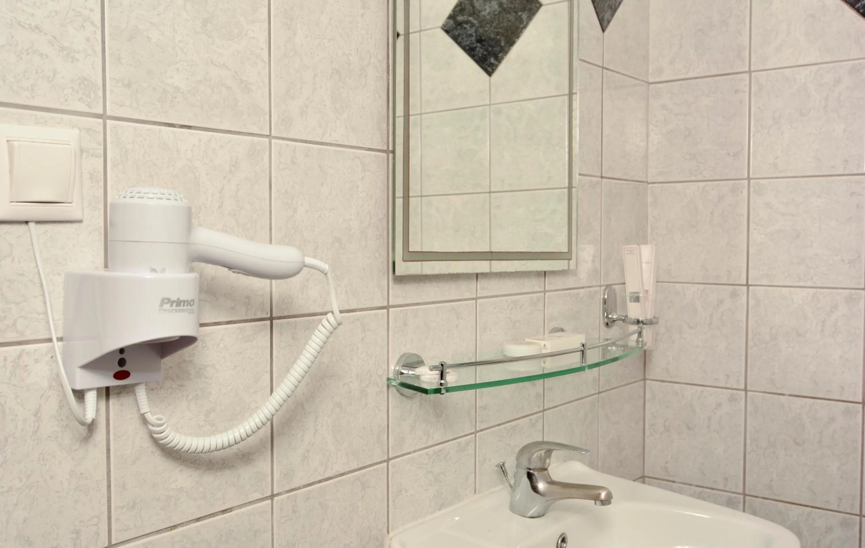 Bathroom in Grand Platon Hotel