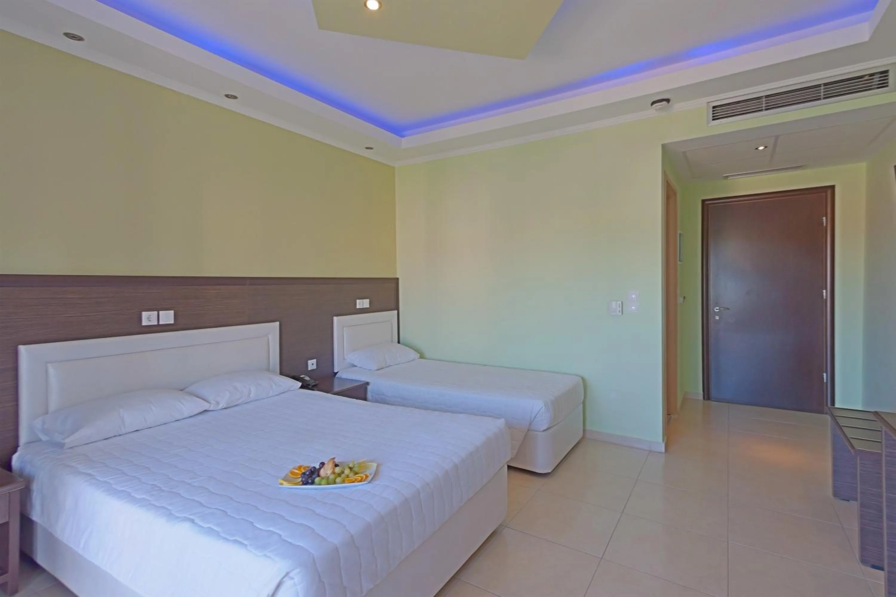 Bed in Grand Platon Hotel