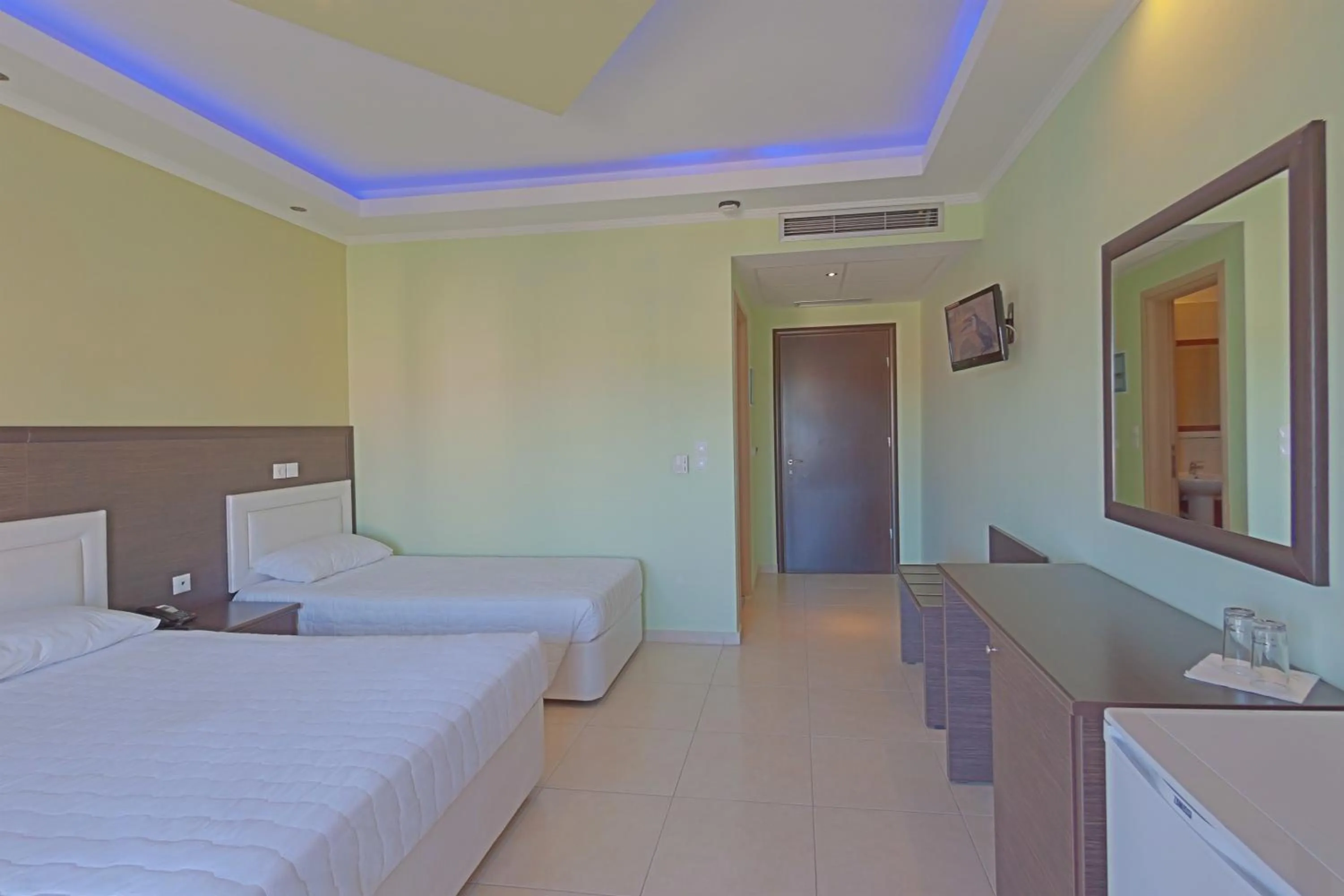 Bed in Grand Platon Hotel