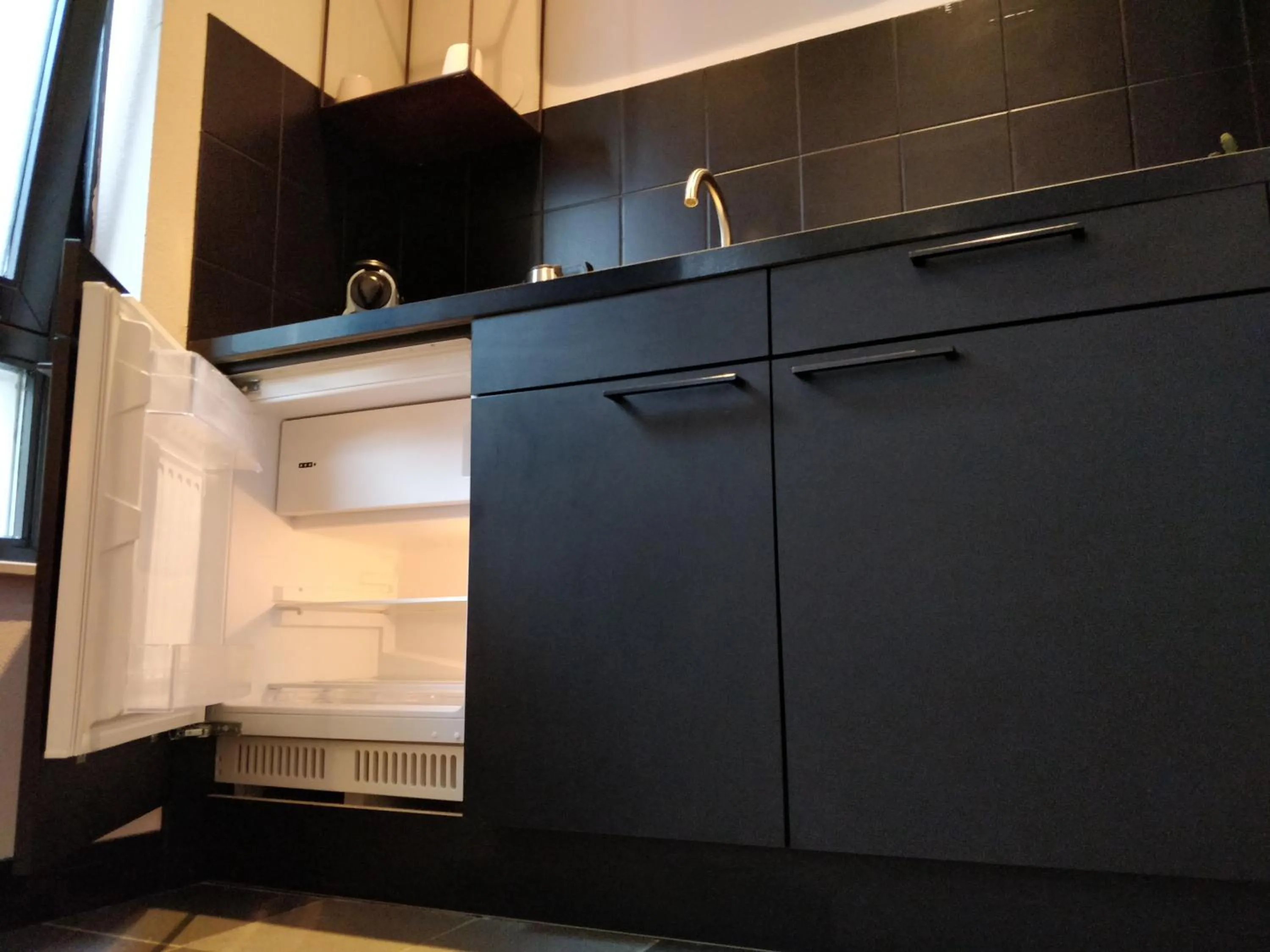 Coffee/tea facilities in Boutique Suites Lisse - Keukenhof