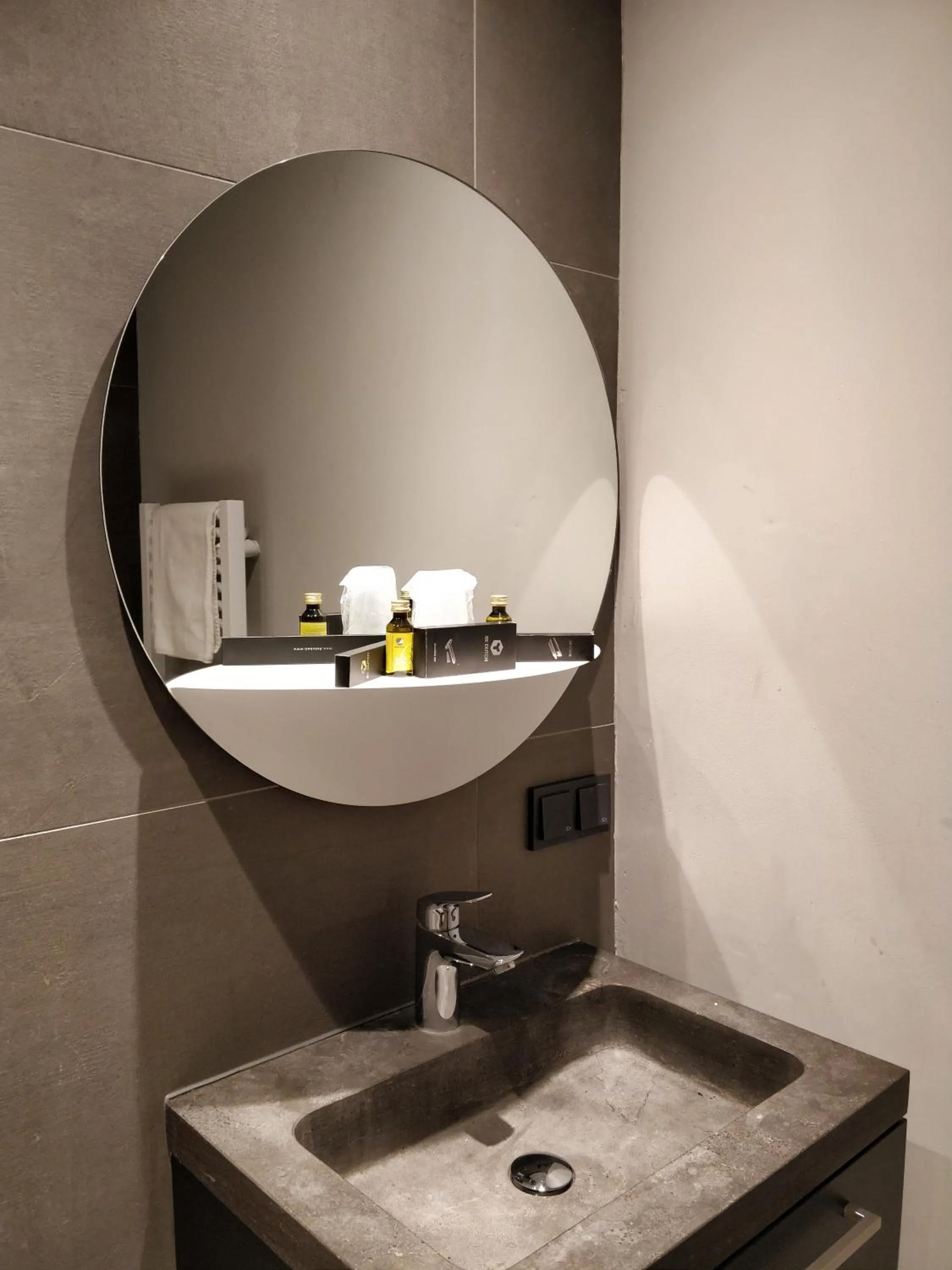 Shower in Boutique Suites Lisse - Keukenhof