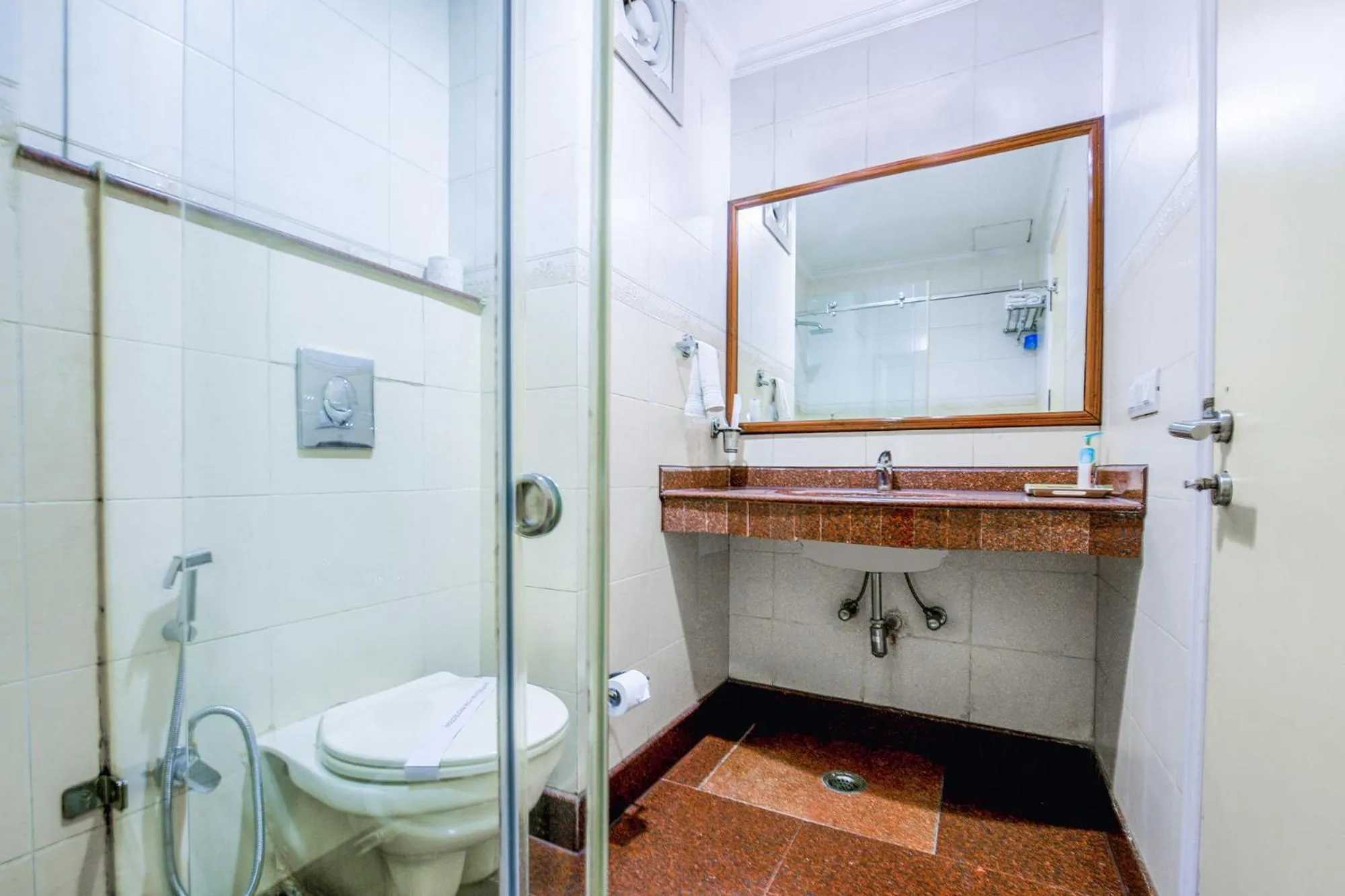 Bathroom in Hotel Exotica Leisure Valley, Gurgaon