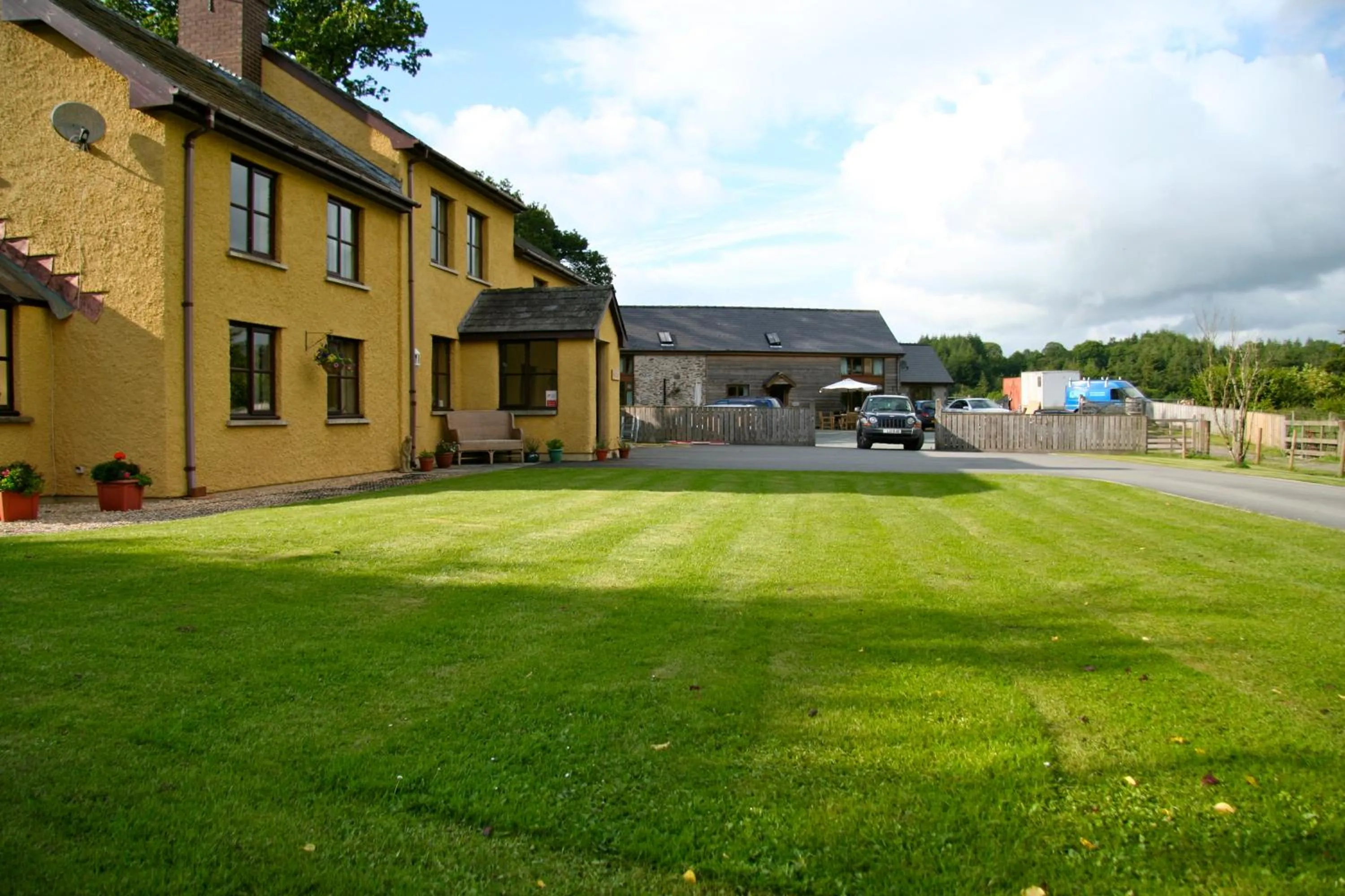 Property building in Pwllgwilym B & B