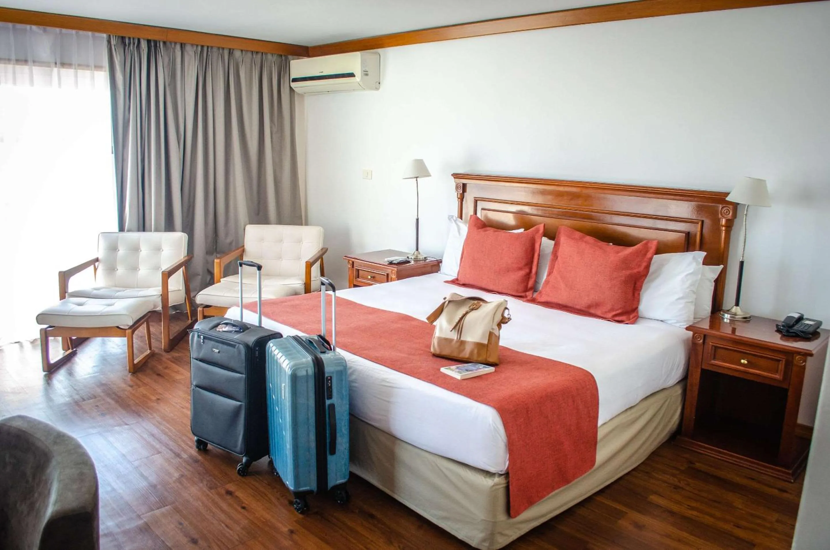 Bedroom, Bed in Radisson Hotel Colonia del Sacramento