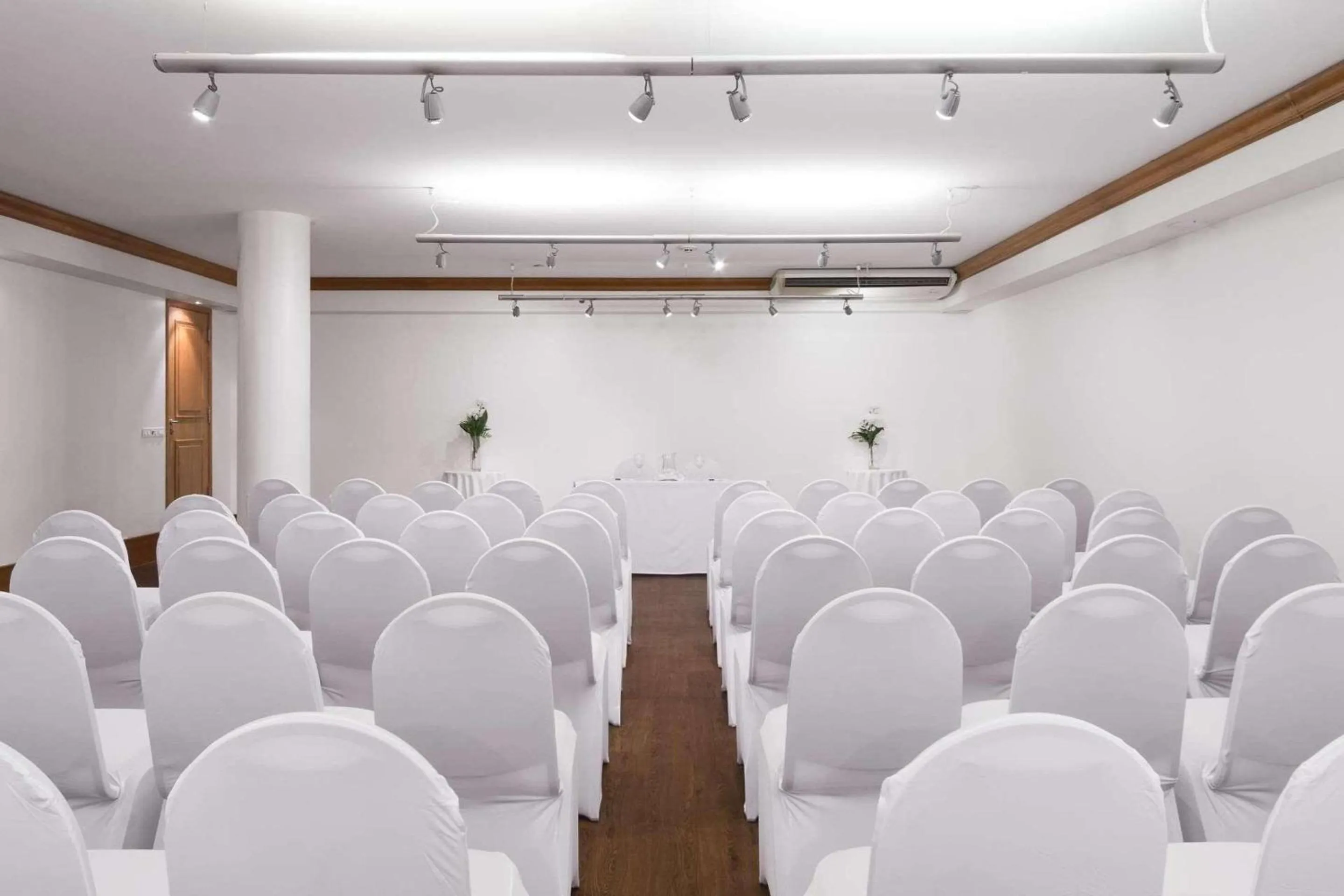 Meeting/conference room in Radisson Hotel Colonia del Sacramento