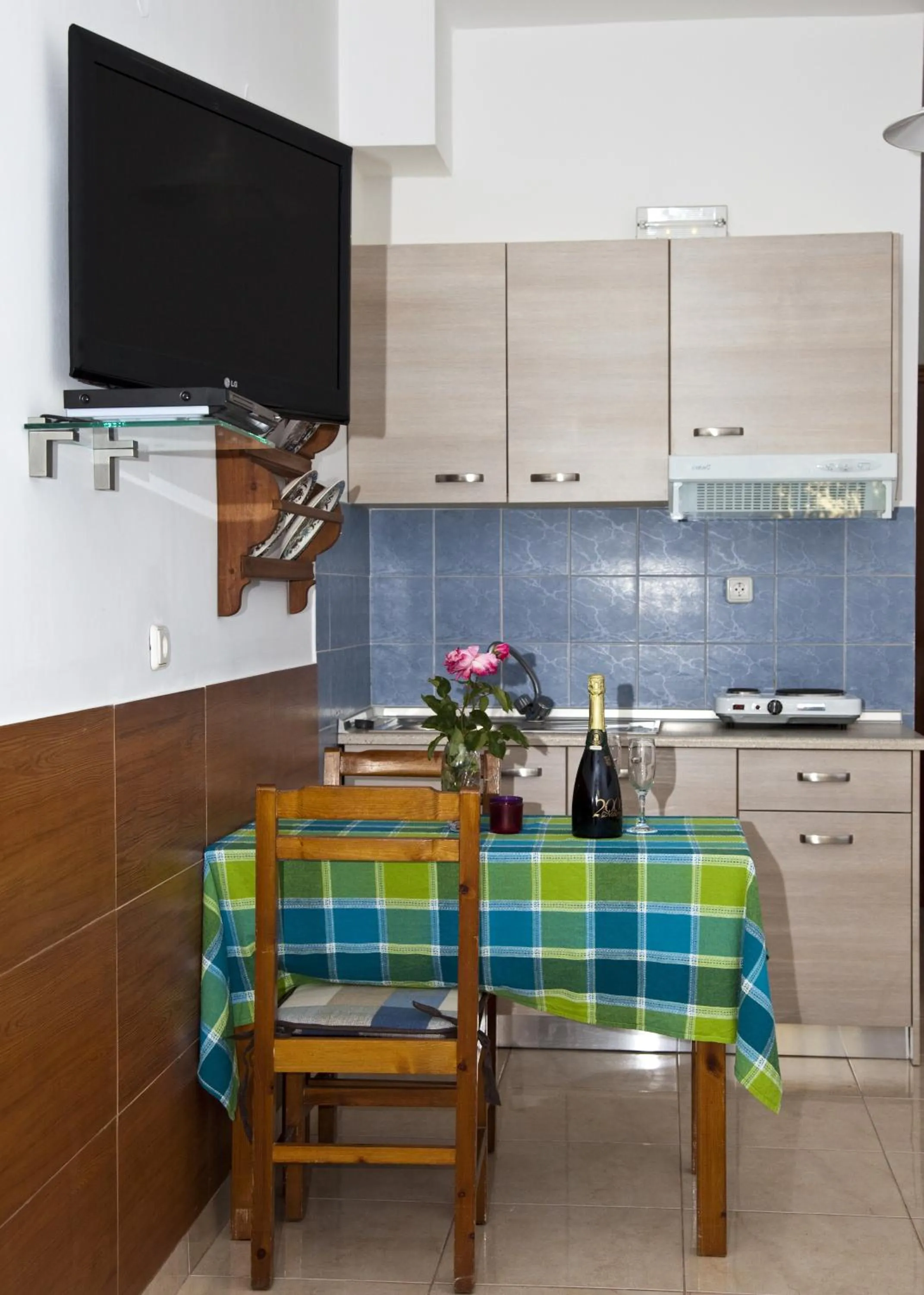 TV and multimedia in SCALA APARTS & STUDIOS - Rhodes