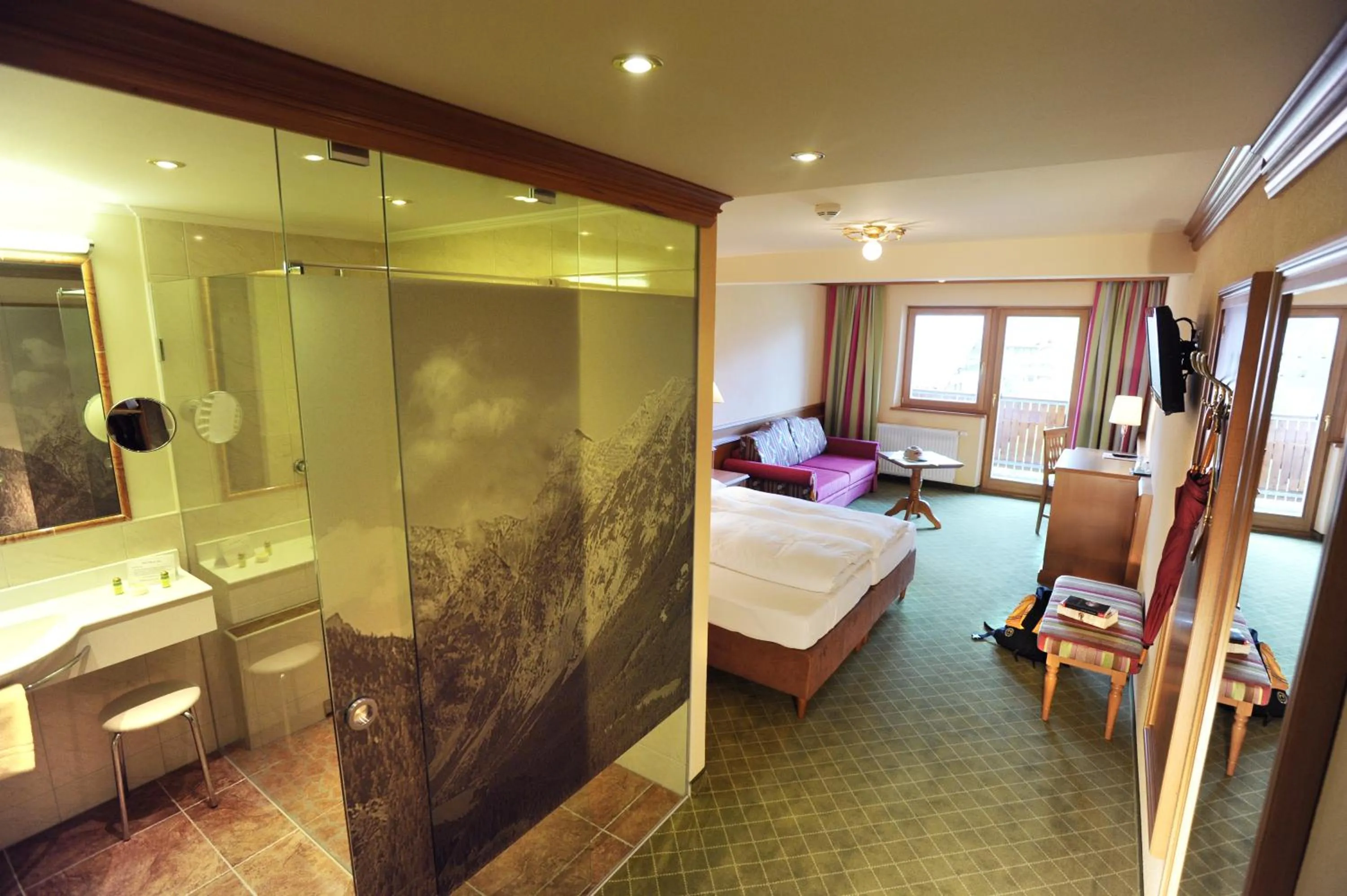 Bathroom, Bed in Das Pfandler
