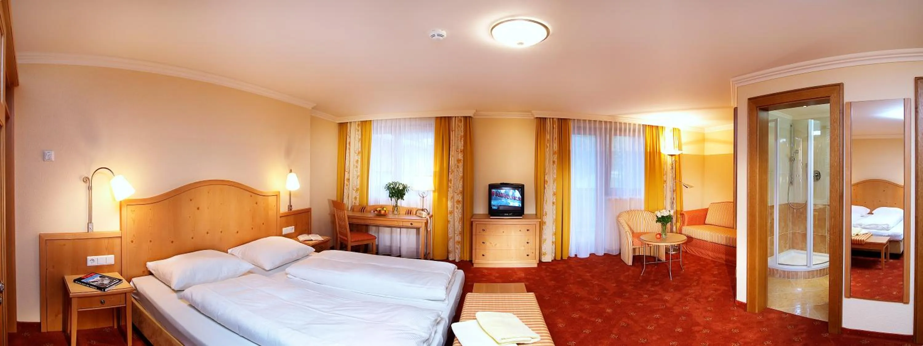 Photo of the whole room, Bed in Das Pfandler