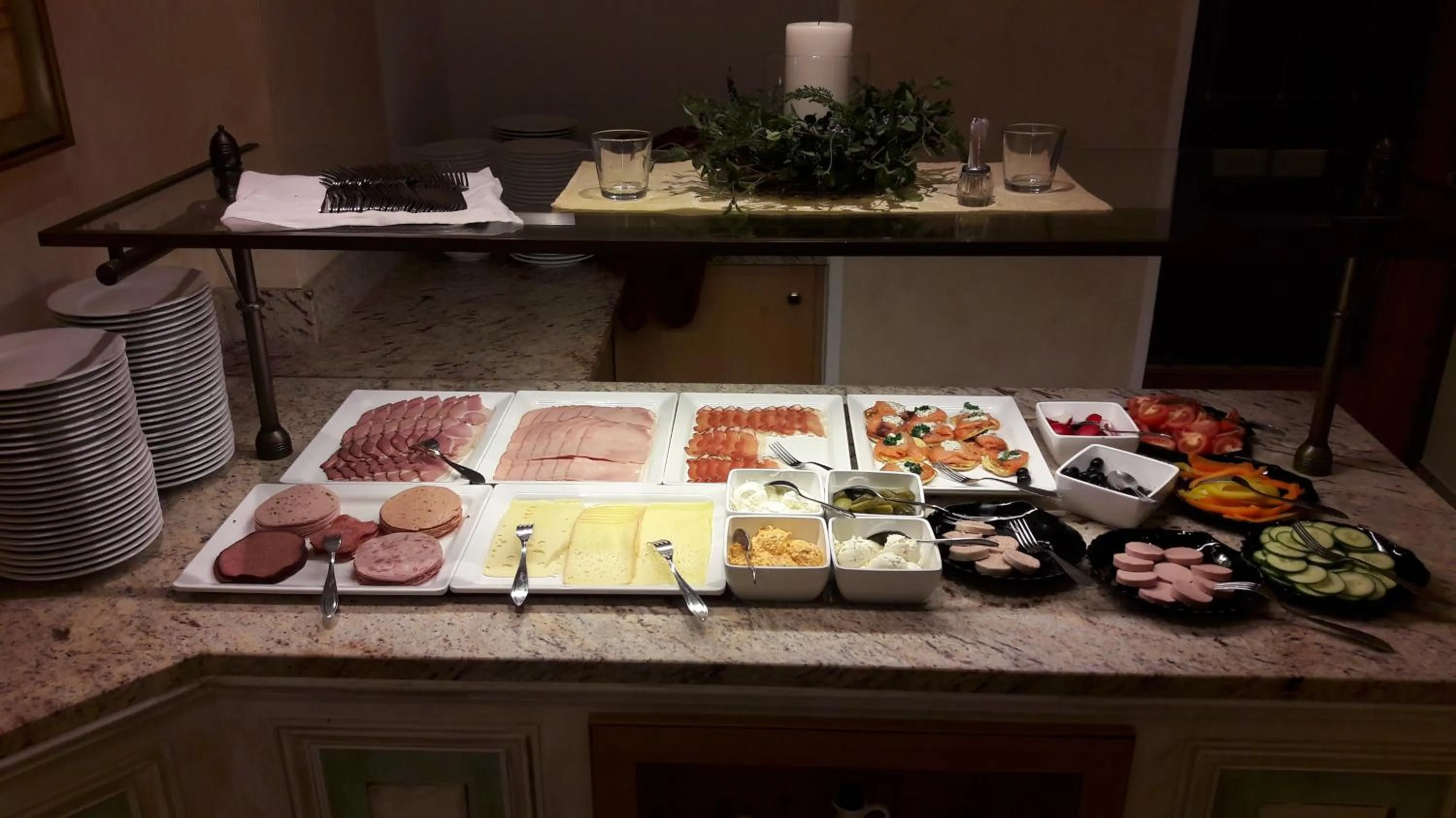 Buffet breakfast in Das Pfandler