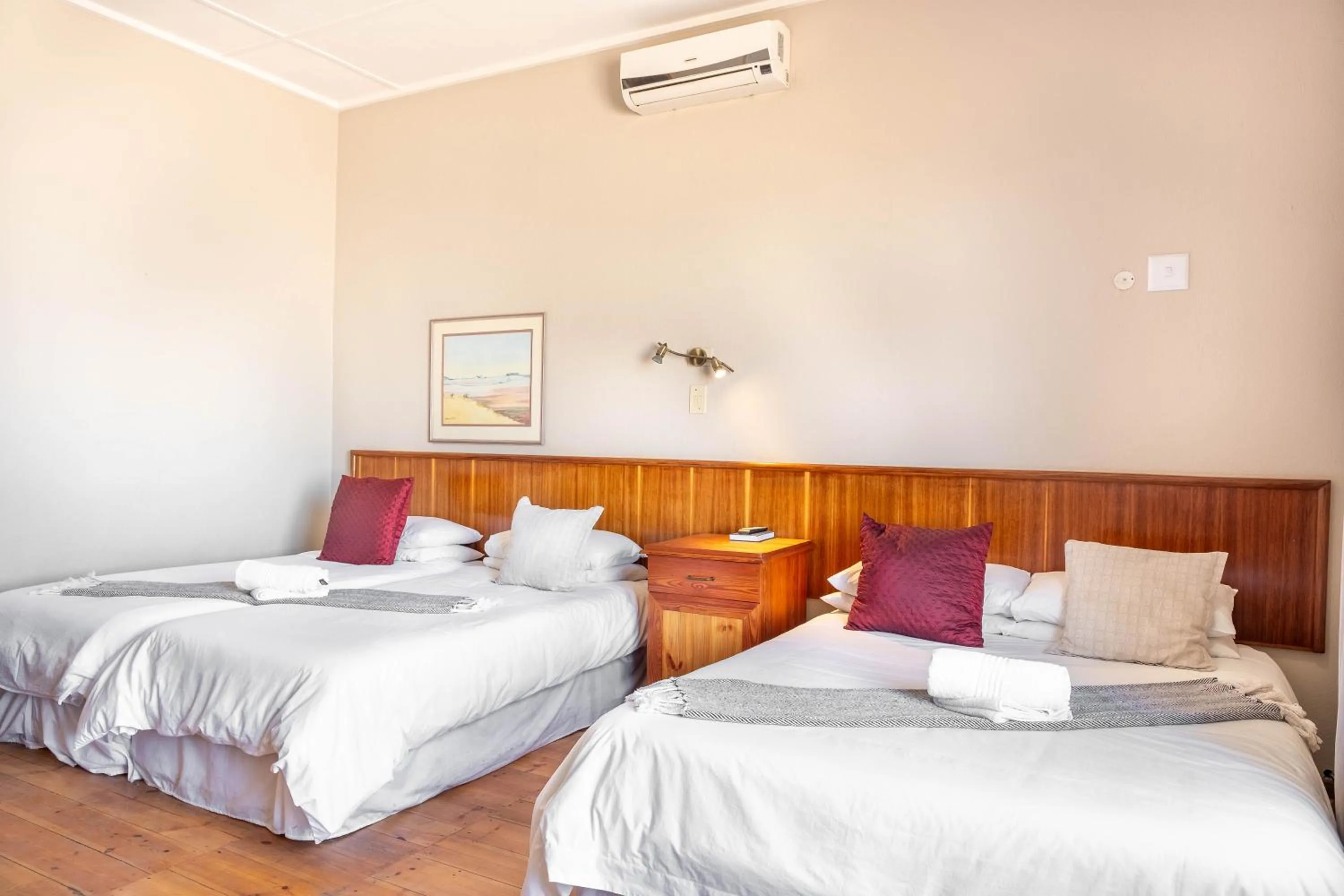 Bed in Karoo Country Inn