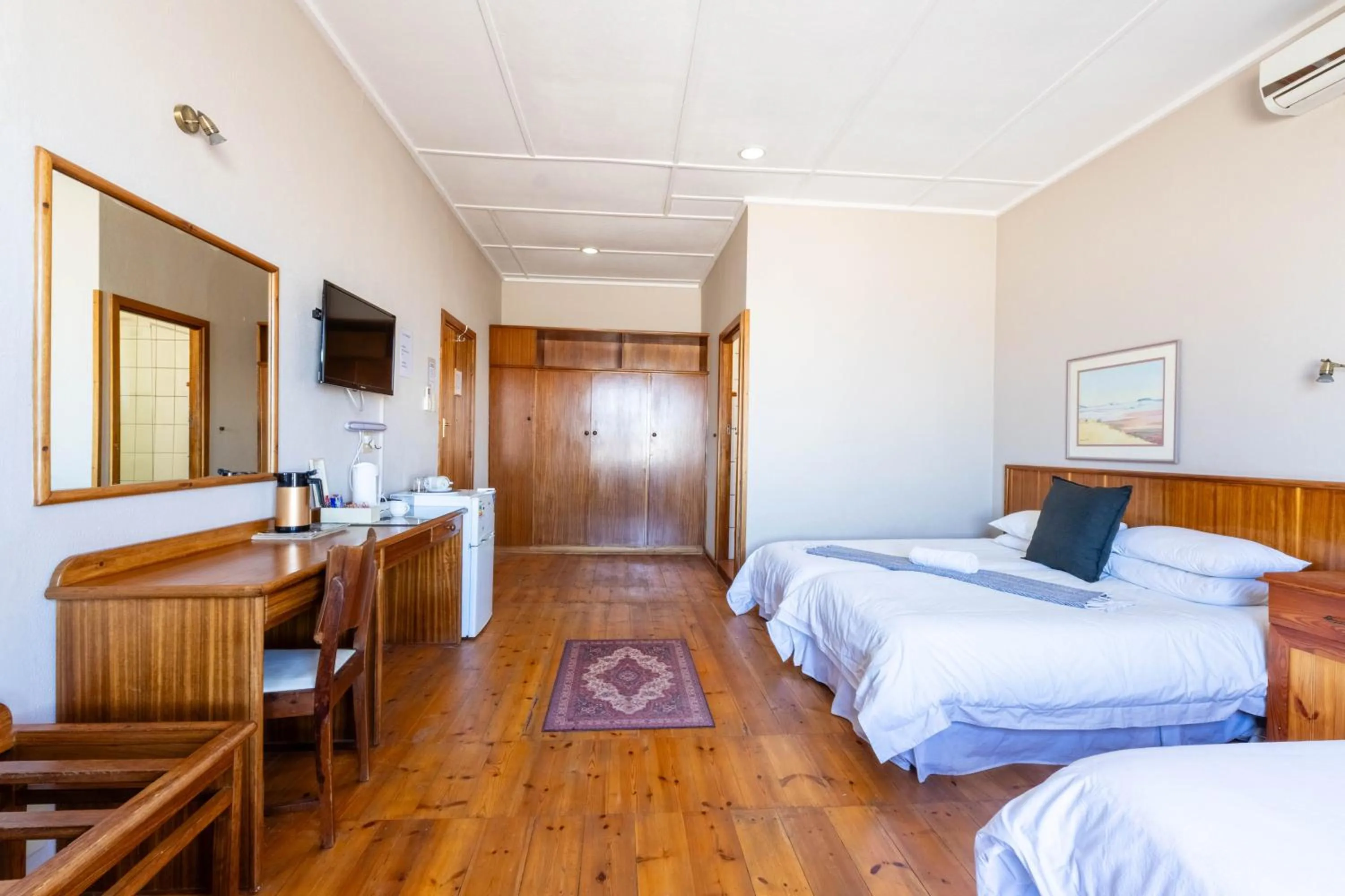 Bed in Karoo Country Inn