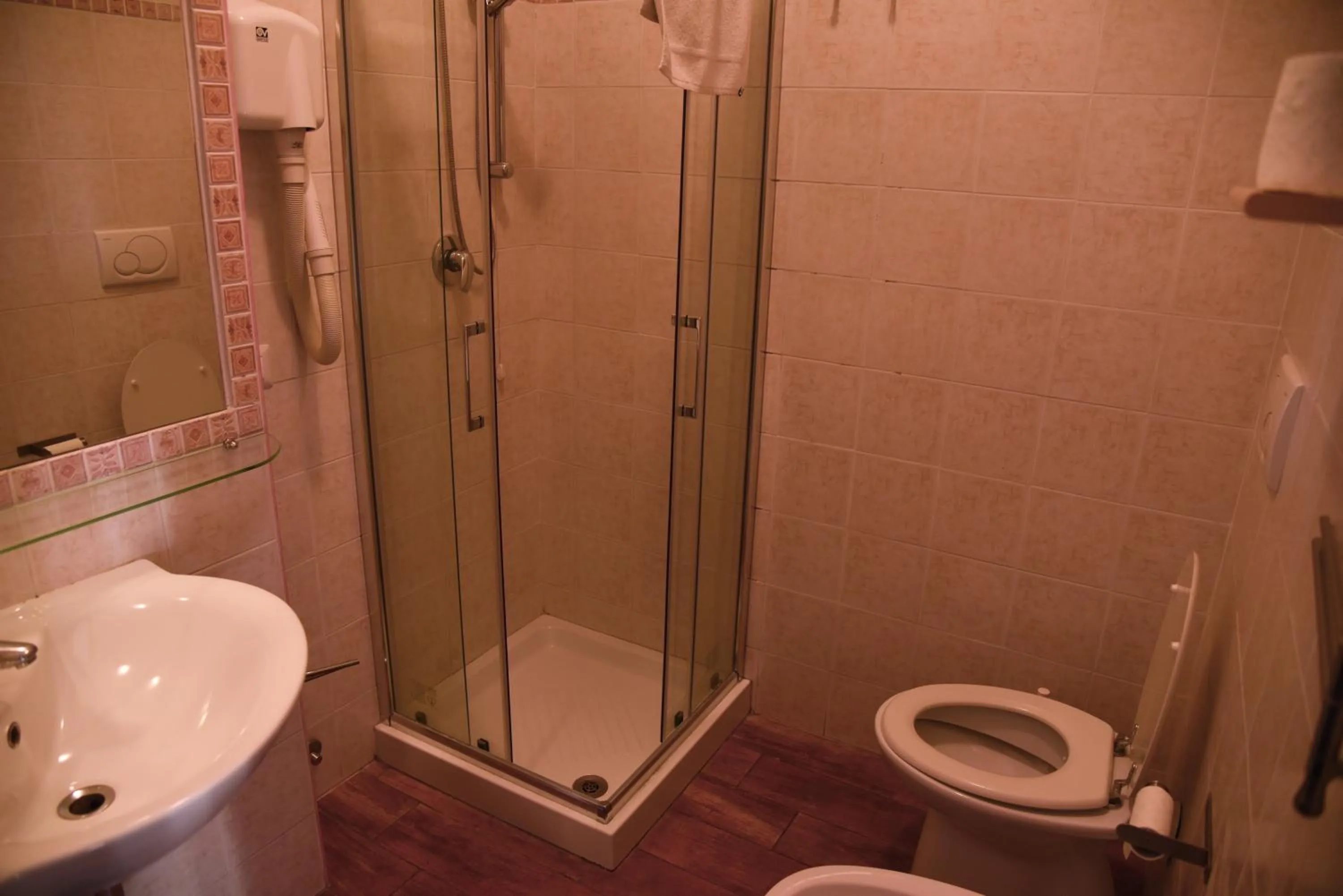 Bathroom in Marco E Laura Affittacamere al Vaticano