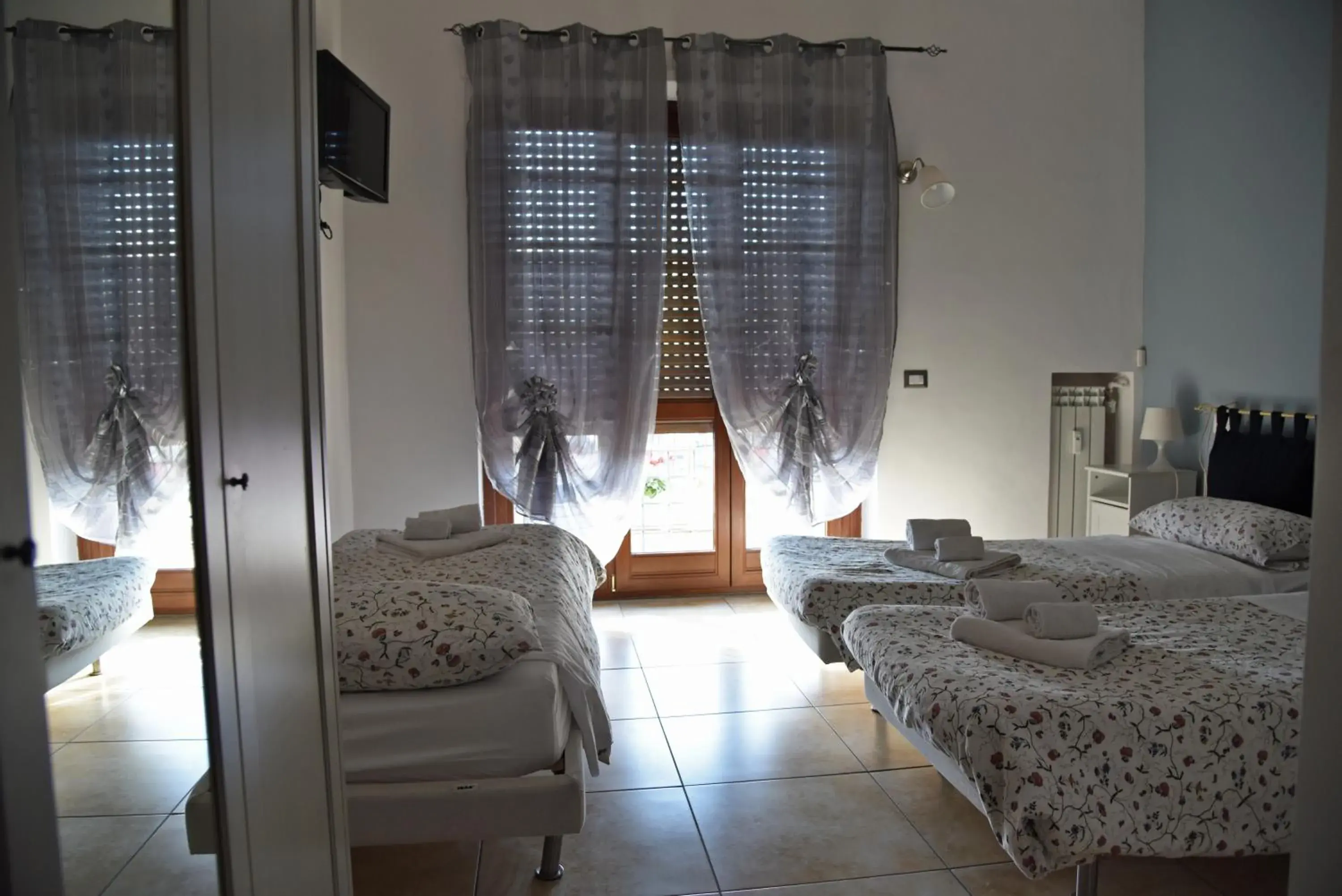 Bedroom, Bed in Marco E Laura Affittacamere al Vaticano Bedroom, Bed in Marco E Laura Affittacamere al Vaticano