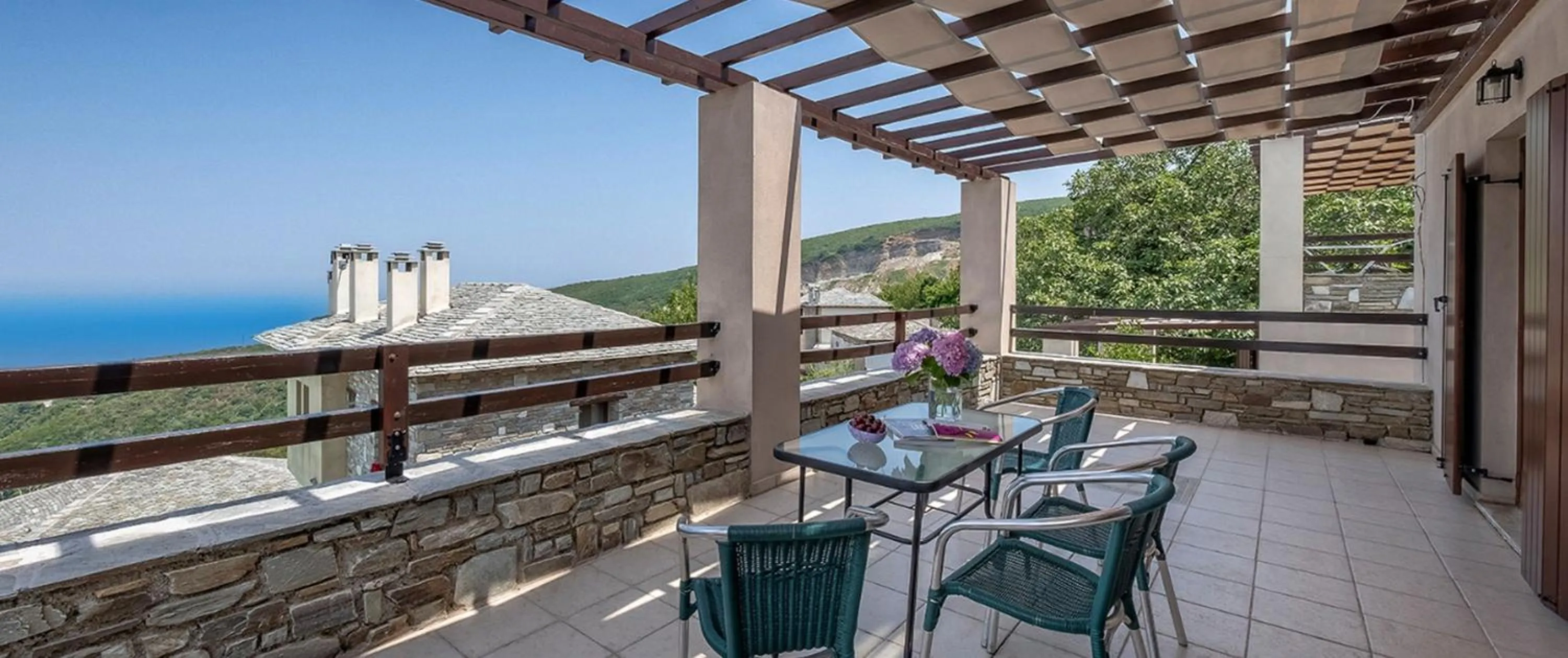 Balcony/Terrace in Hotel Petradi