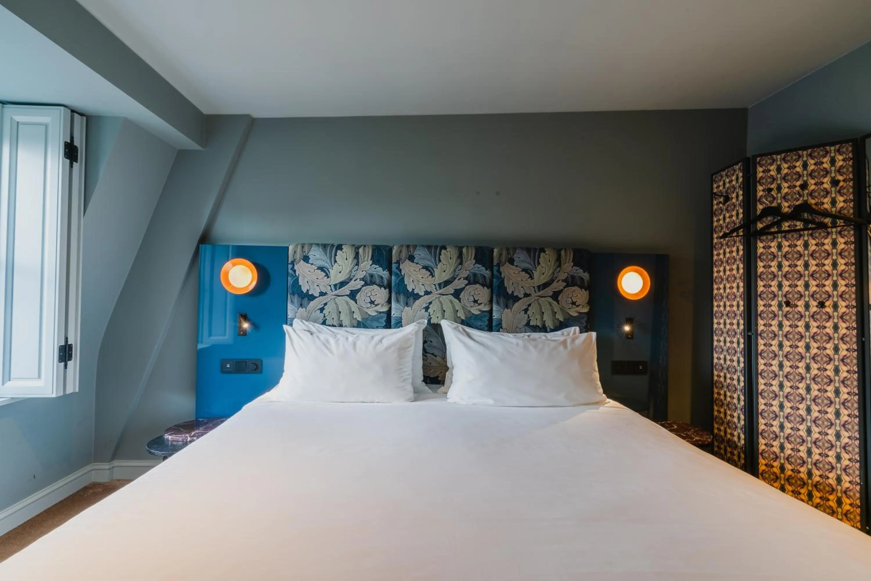 Bed in Hotel Monastère Maastricht