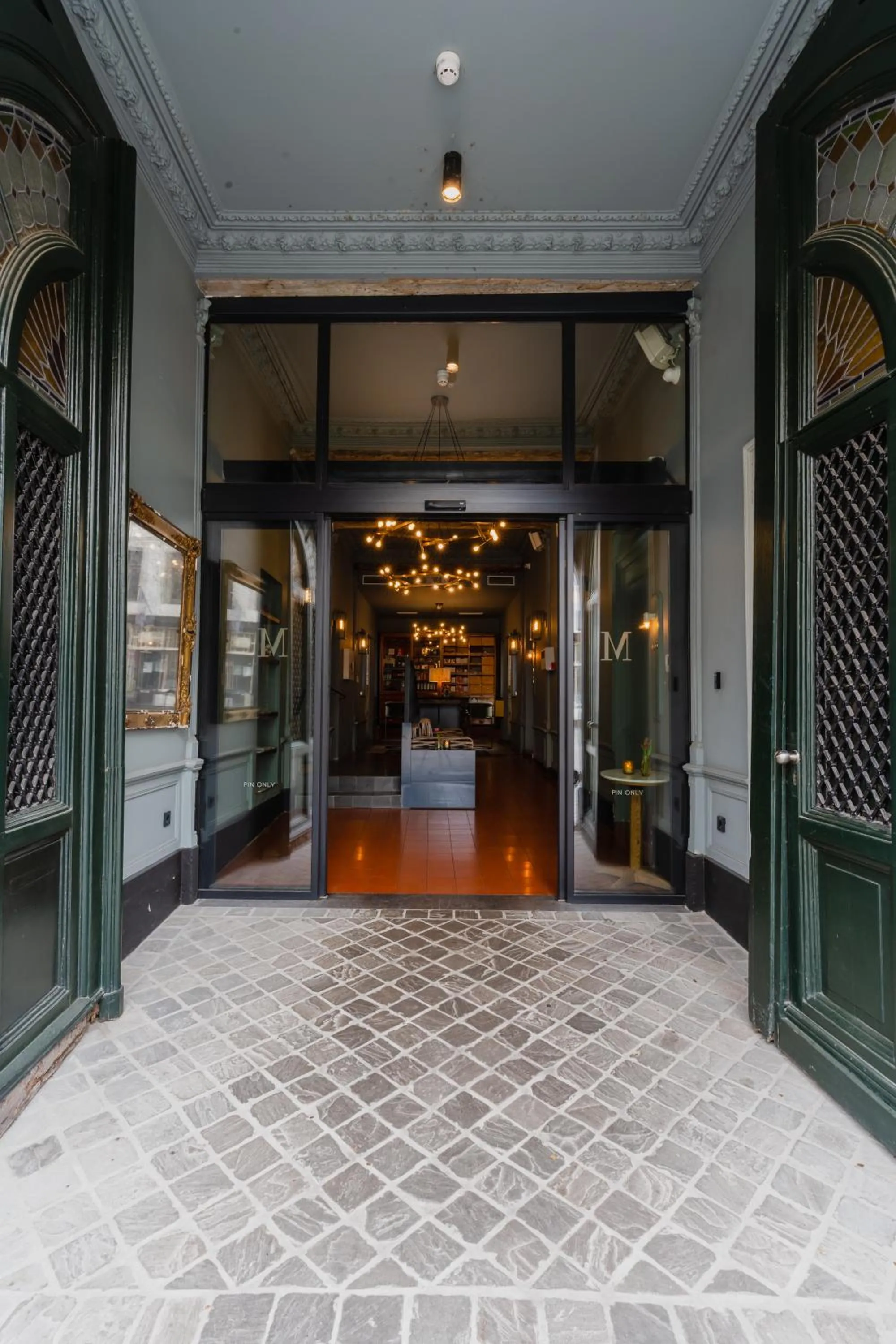 Facade/entrance in Hotel Monastère Maastricht