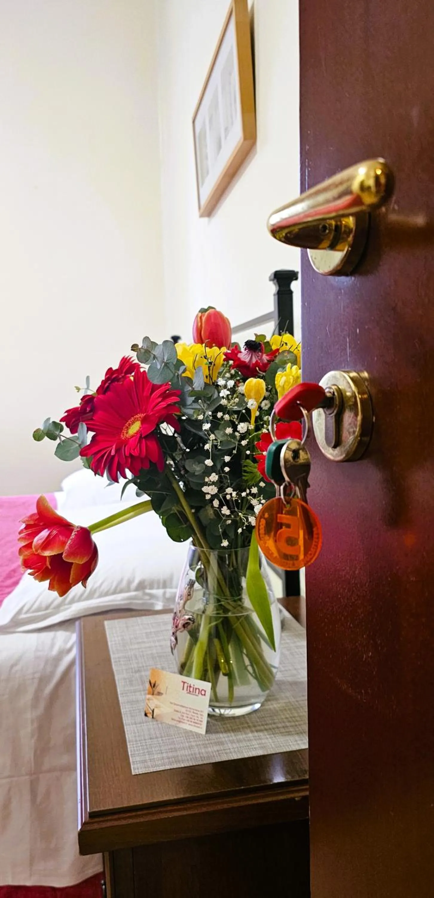 Decorative detail, Bed in Titina B&B