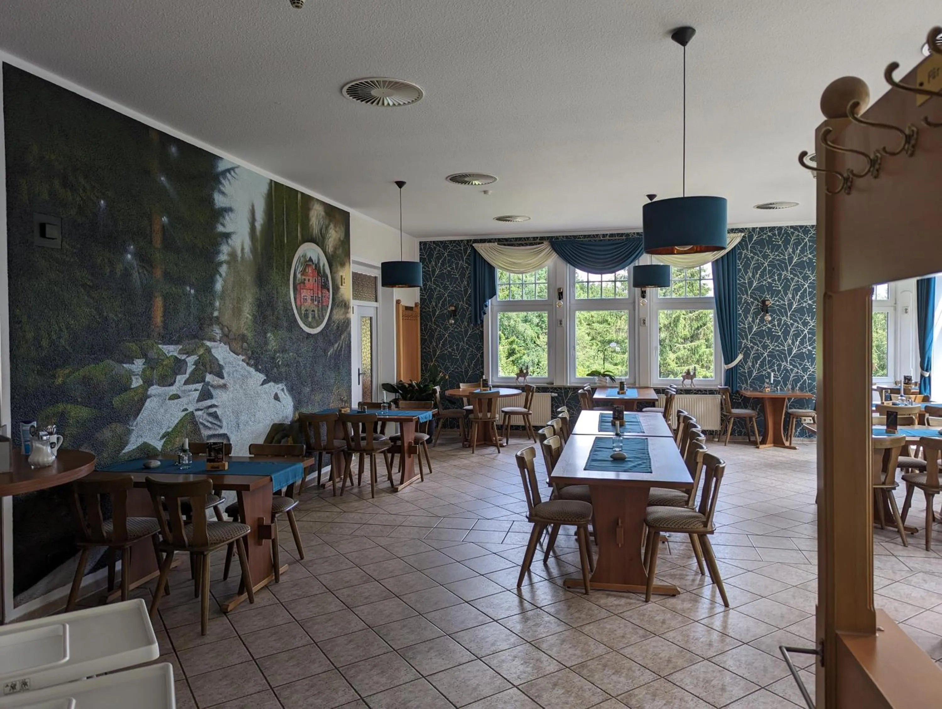 Restaurant/places to eat in Waldgasthaus & Berghotel Steinerne Renne