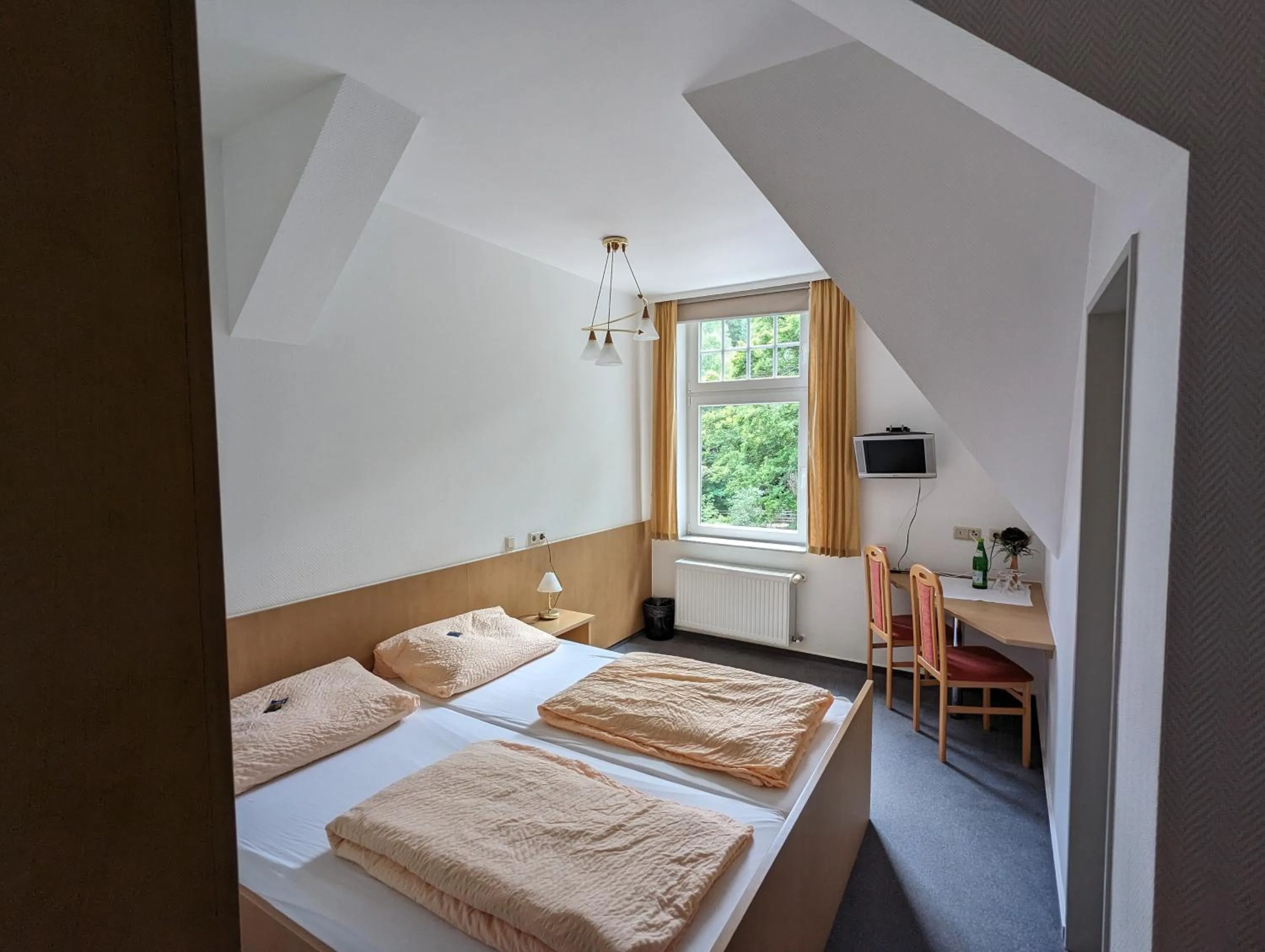 Bed in Waldgasthaus & Berghotel Steinerne Renne