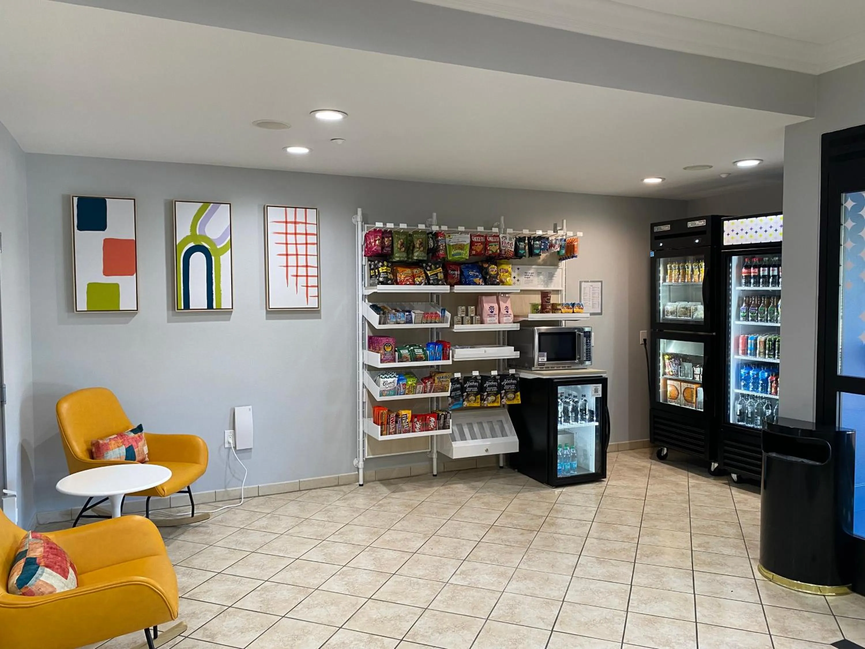 Food and drinks in Spark by Hilton Yucca Valley Joshua Tree