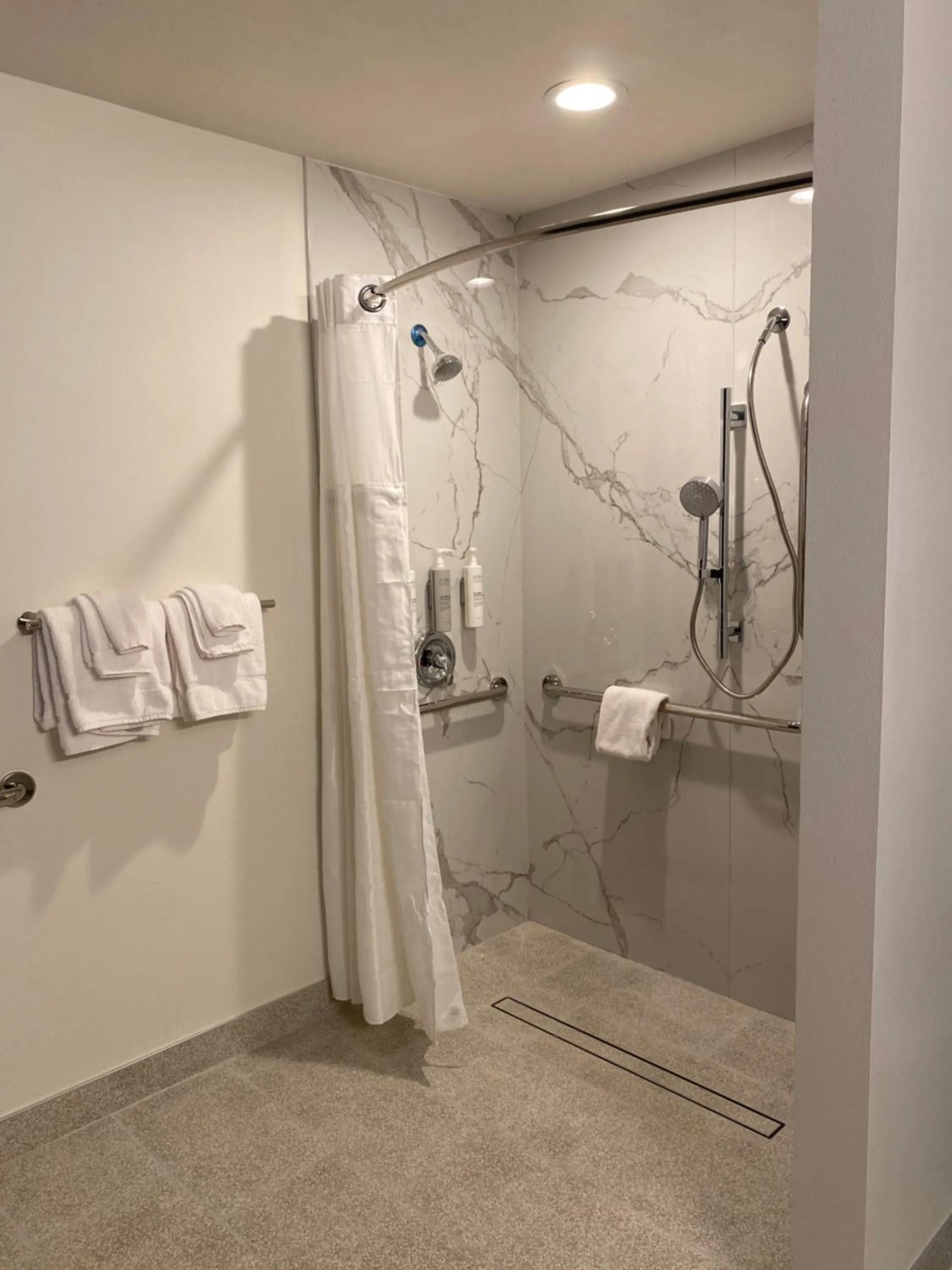 Bathroom in Spark by Hilton Yucca Valley Joshua Tree