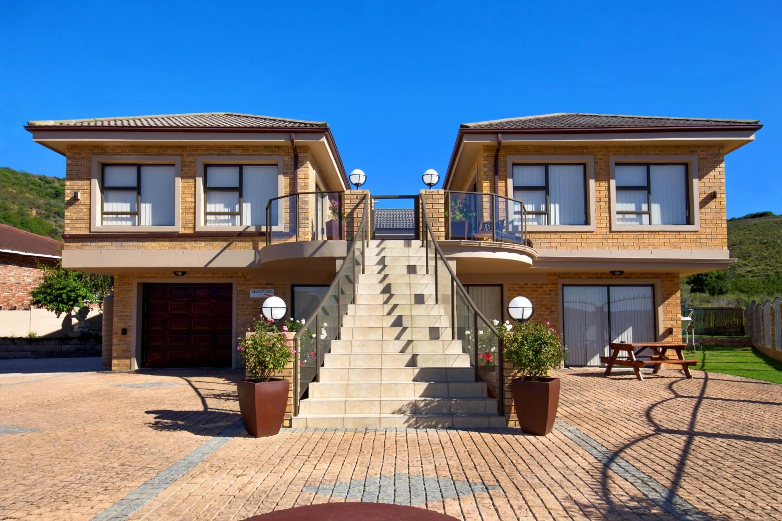 Property building in Bergsig B & B