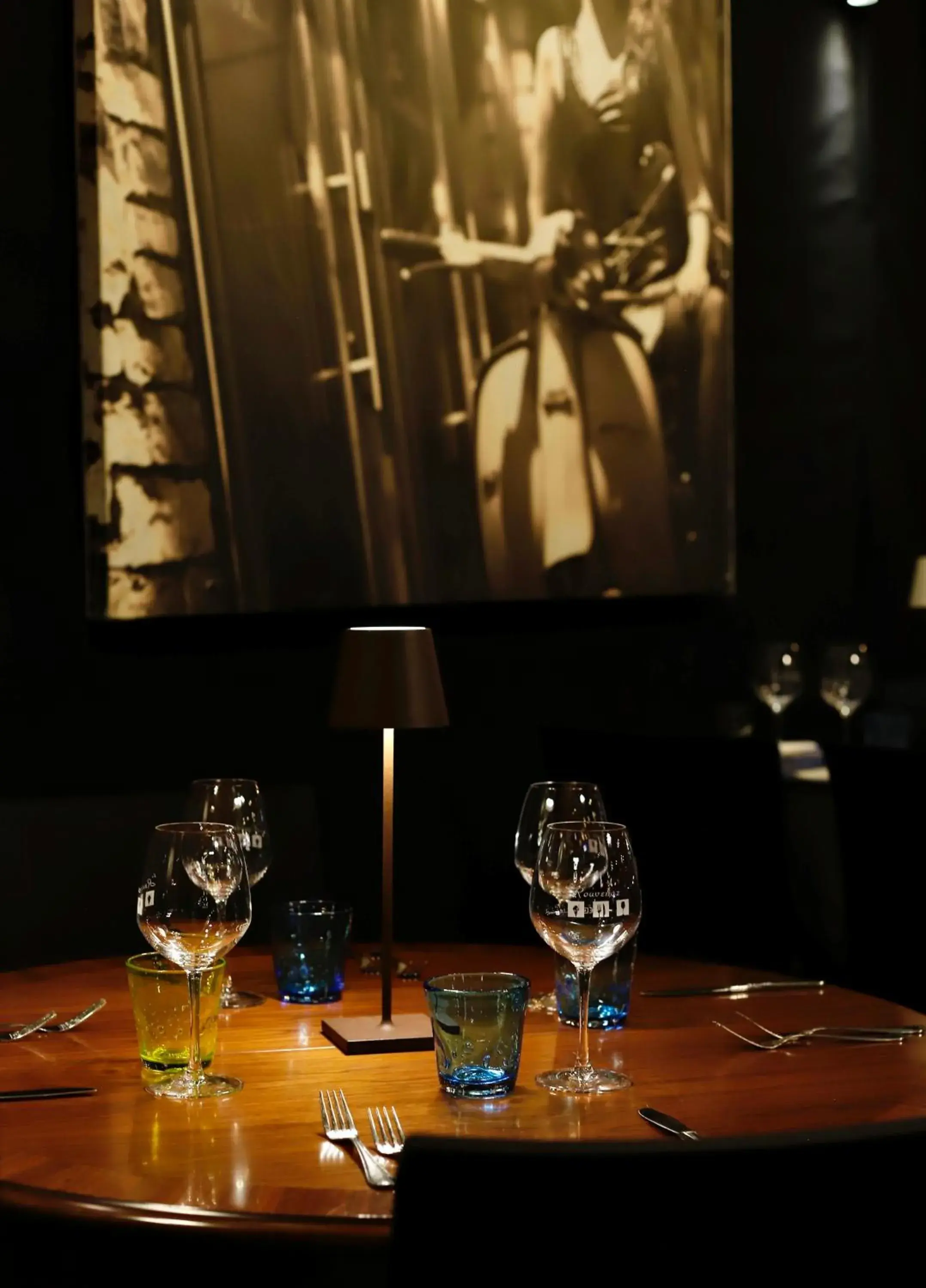 Food and drinks in La Rouvenaz Food and drinks in La Rouvenaz