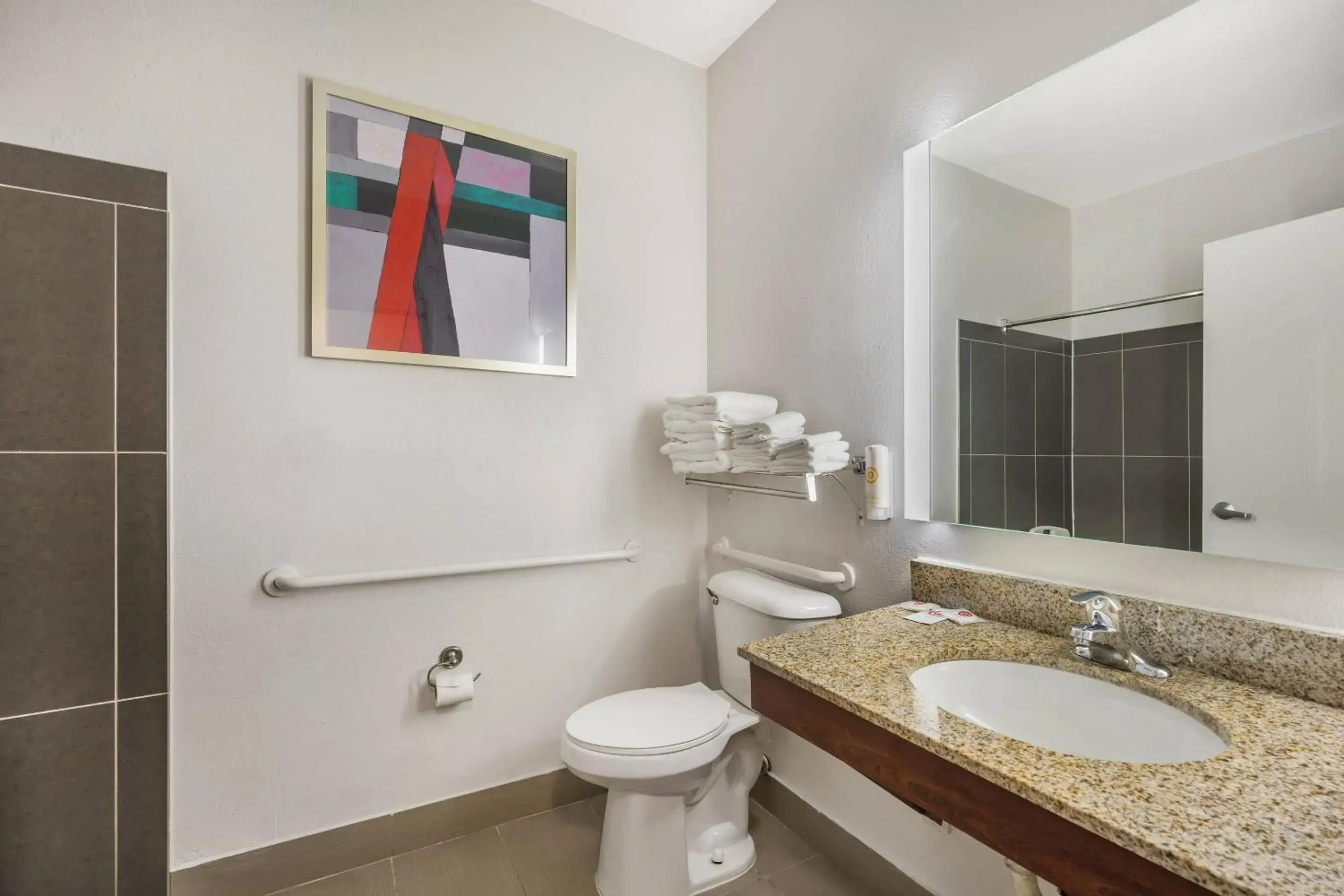 Bedroom in Comfort Suites Omaha Northwest Bedroom in Comfort Suites Omaha Northwest