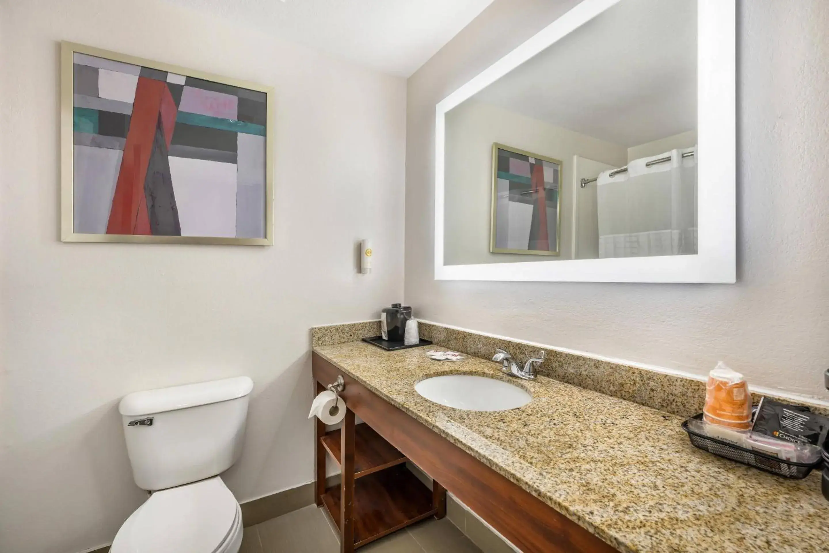 Bedroom in Comfort Suites Omaha Northwest Bedroom in Comfort Suites Omaha Northwest