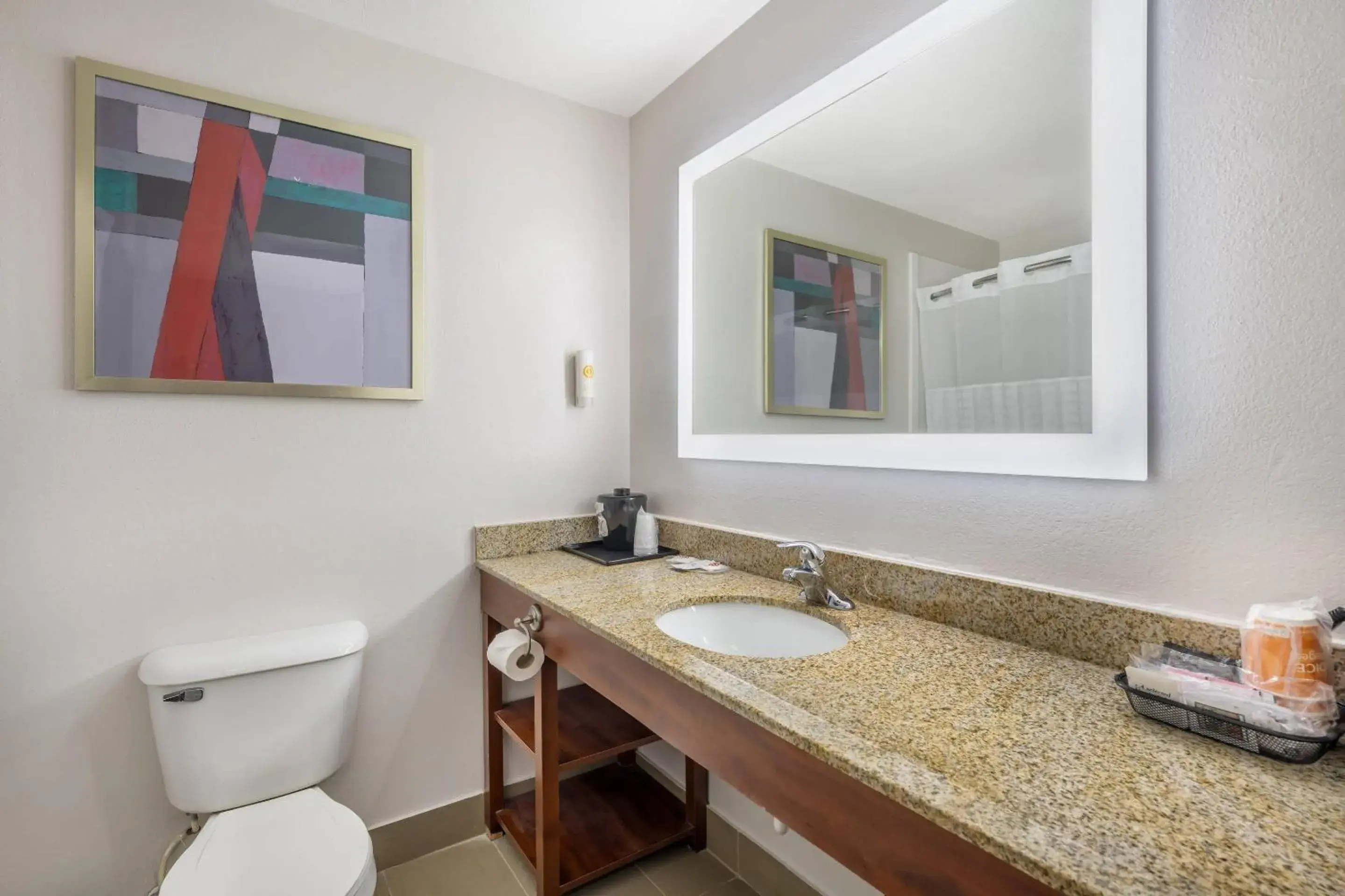 Bedroom in Comfort Suites Omaha Northwest Bedroom in Comfort Suites Omaha Northwest