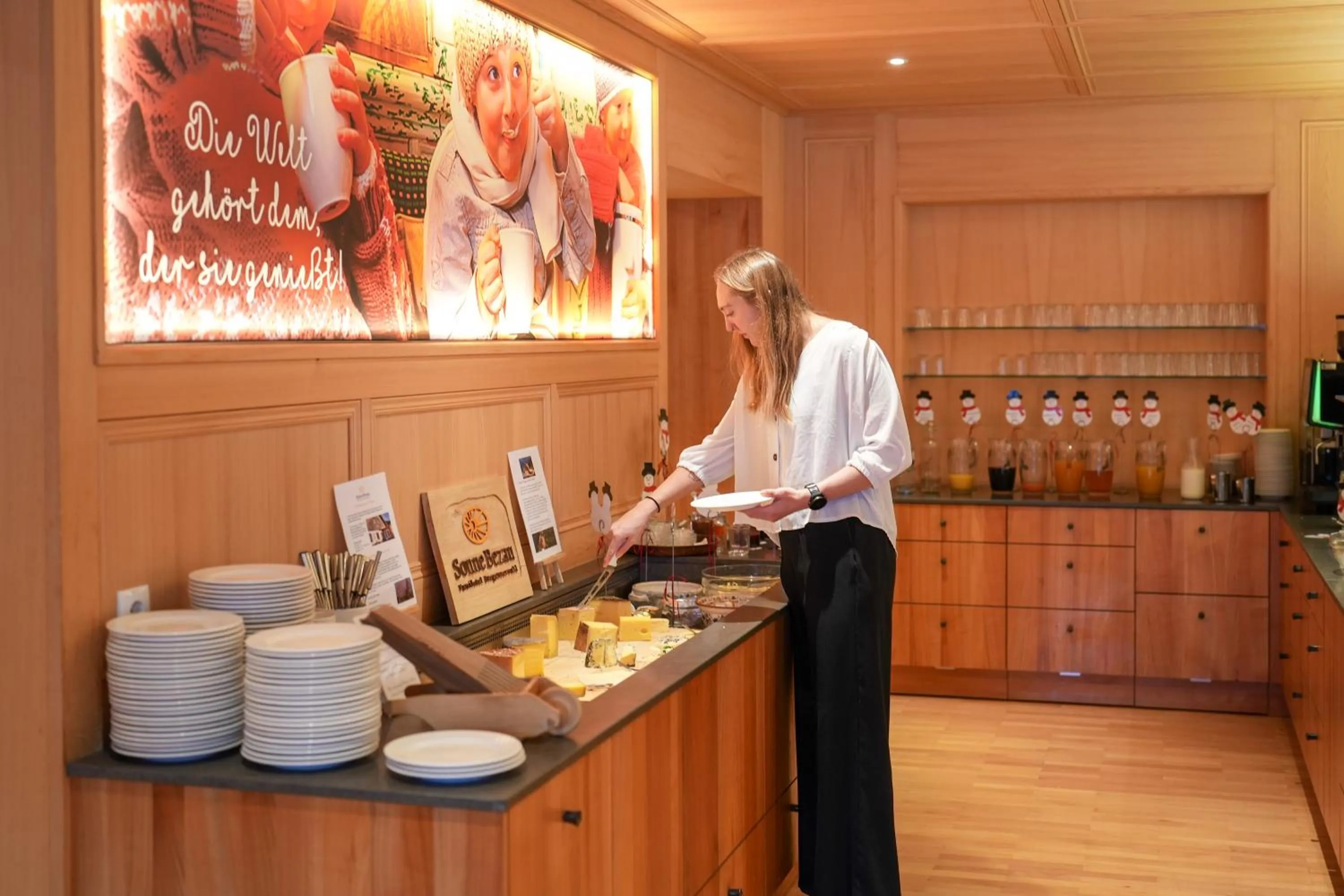 Breakfast in Sonne Bezau - Familotel Bregenzerwald