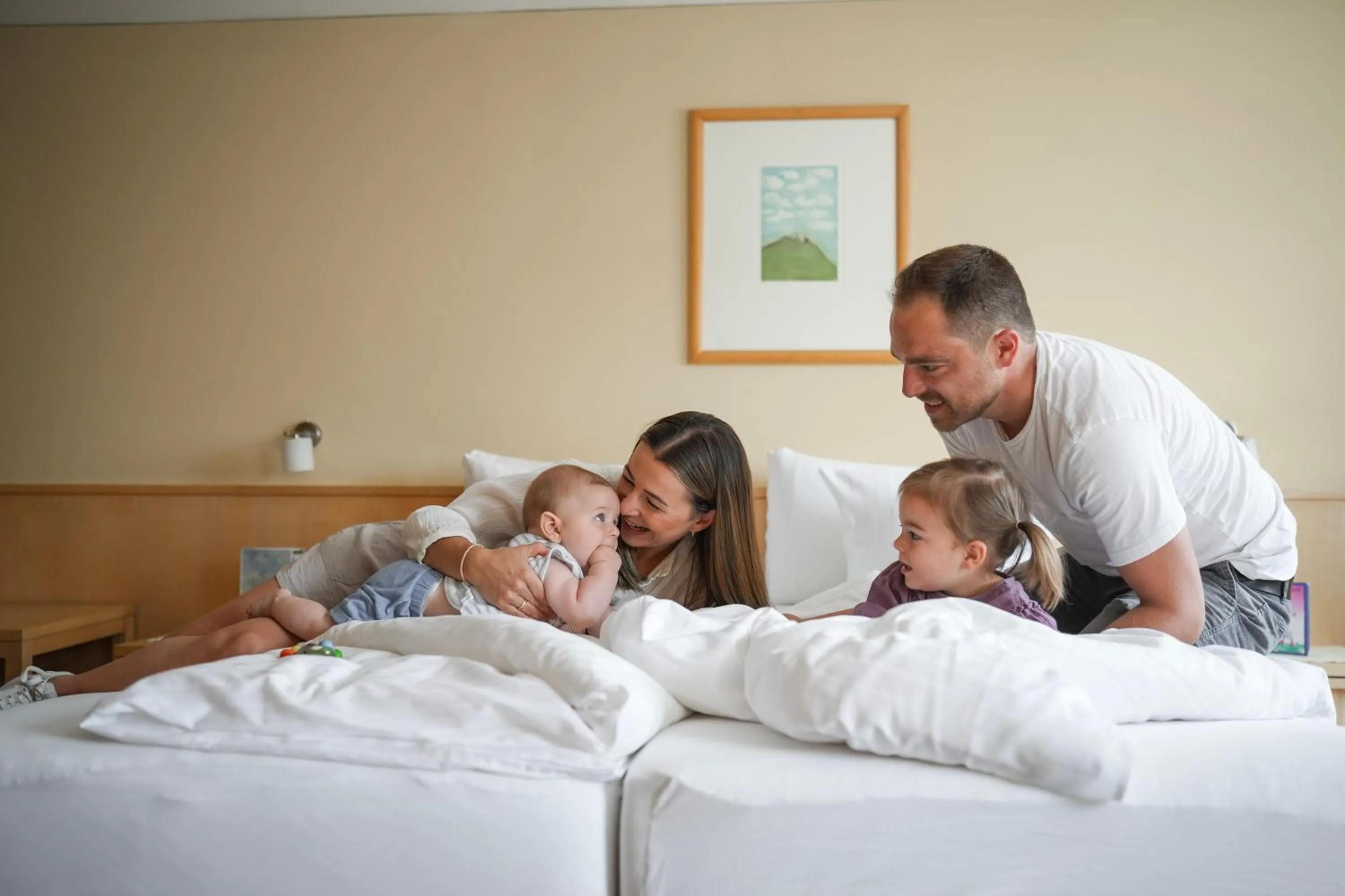 Family, Bed in Sonne Bezau - Familotel Bregenzerwald