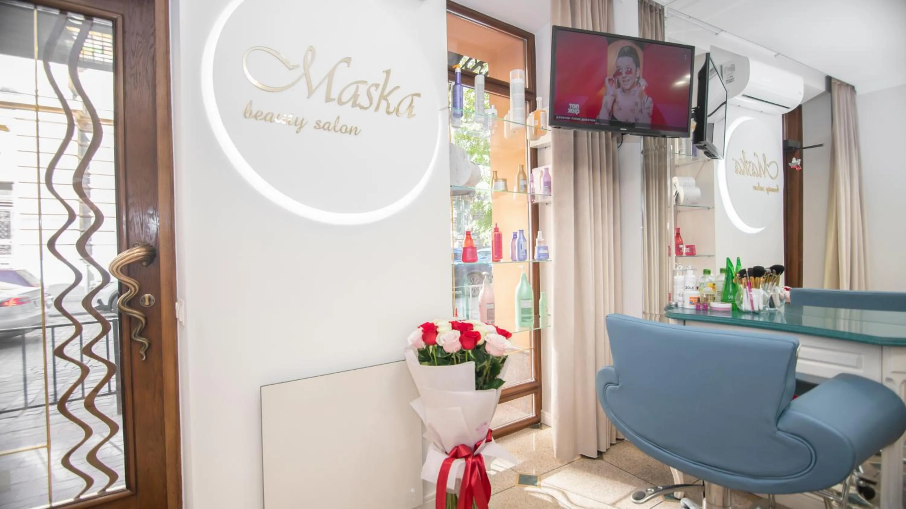 hair dryier in Swiss Hotel