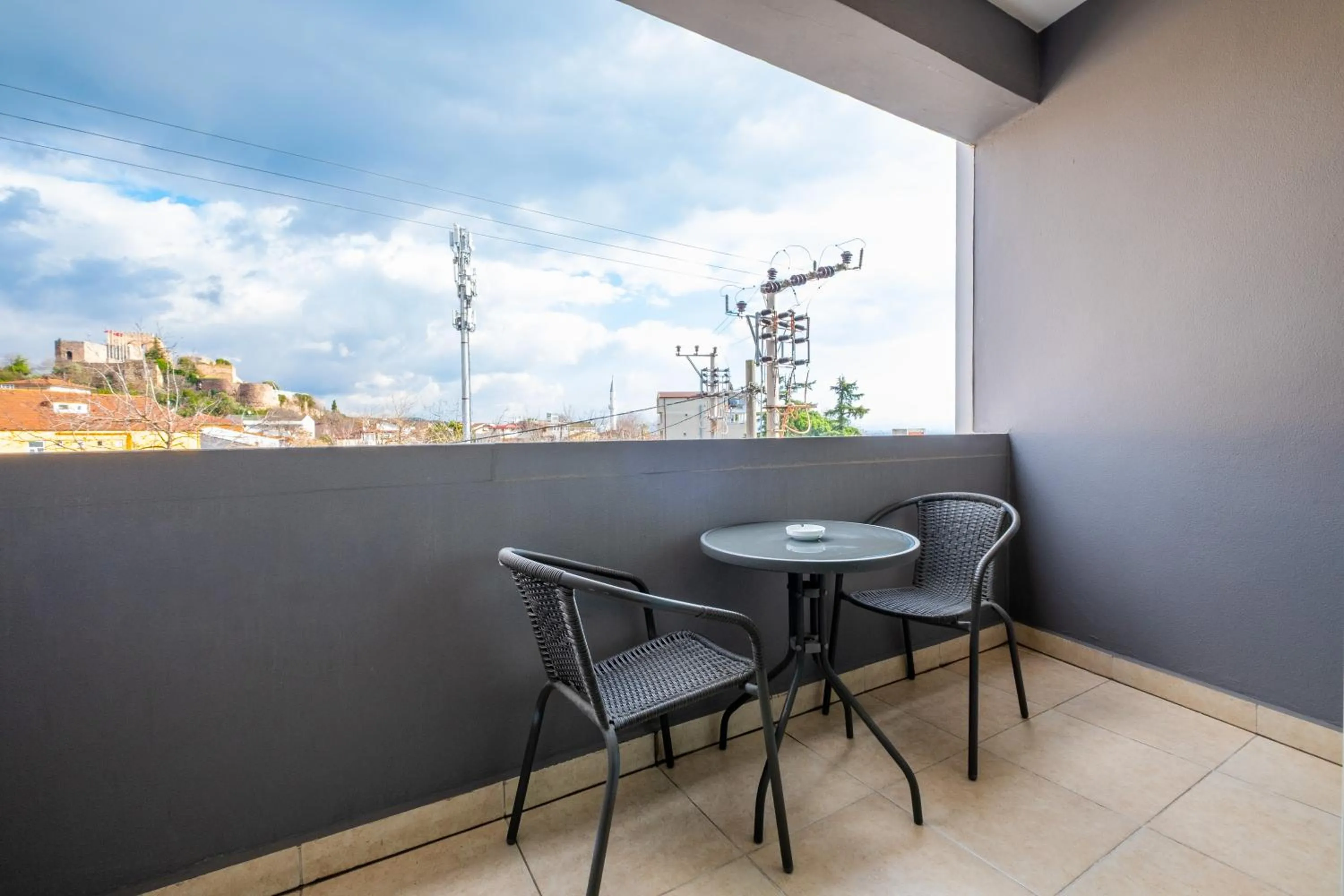 Balcony/Terrace in 216 Castle Hotel