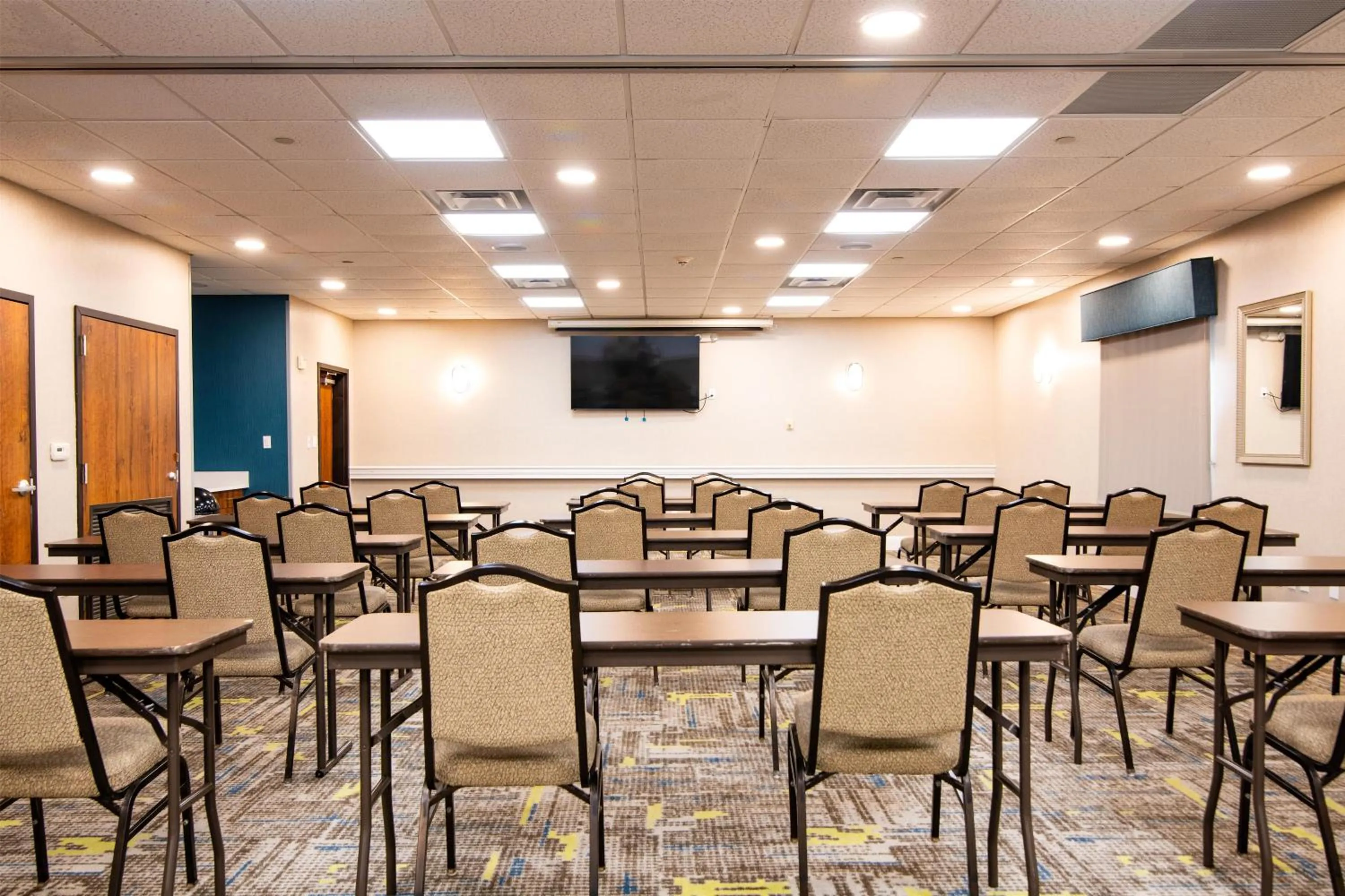 Meeting/conference room in Hampton Inn & Suites College Station
