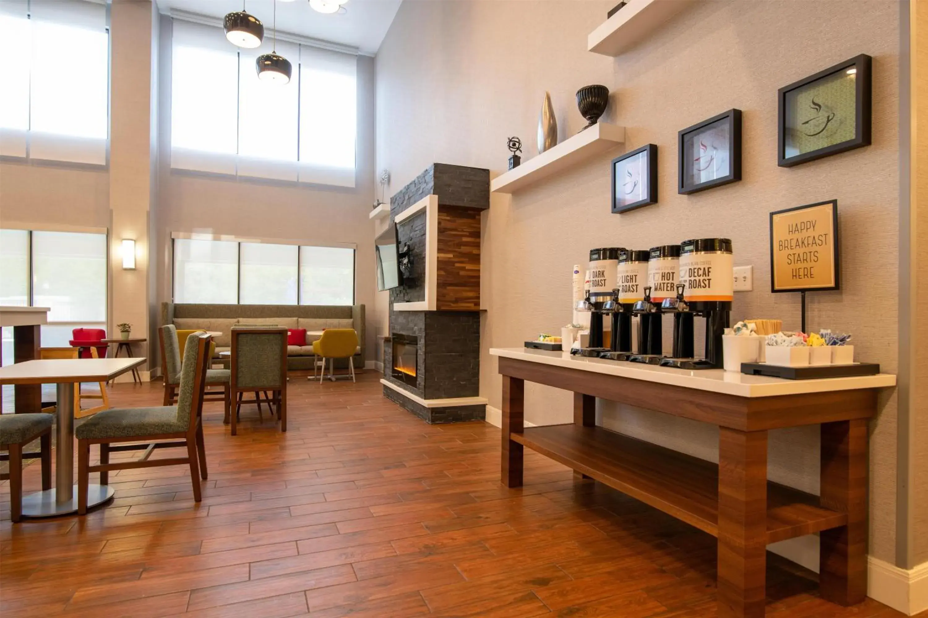 Breakfast in Hampton Inn & Suites College Station Breakfast in Hampton Inn & Suites College Station