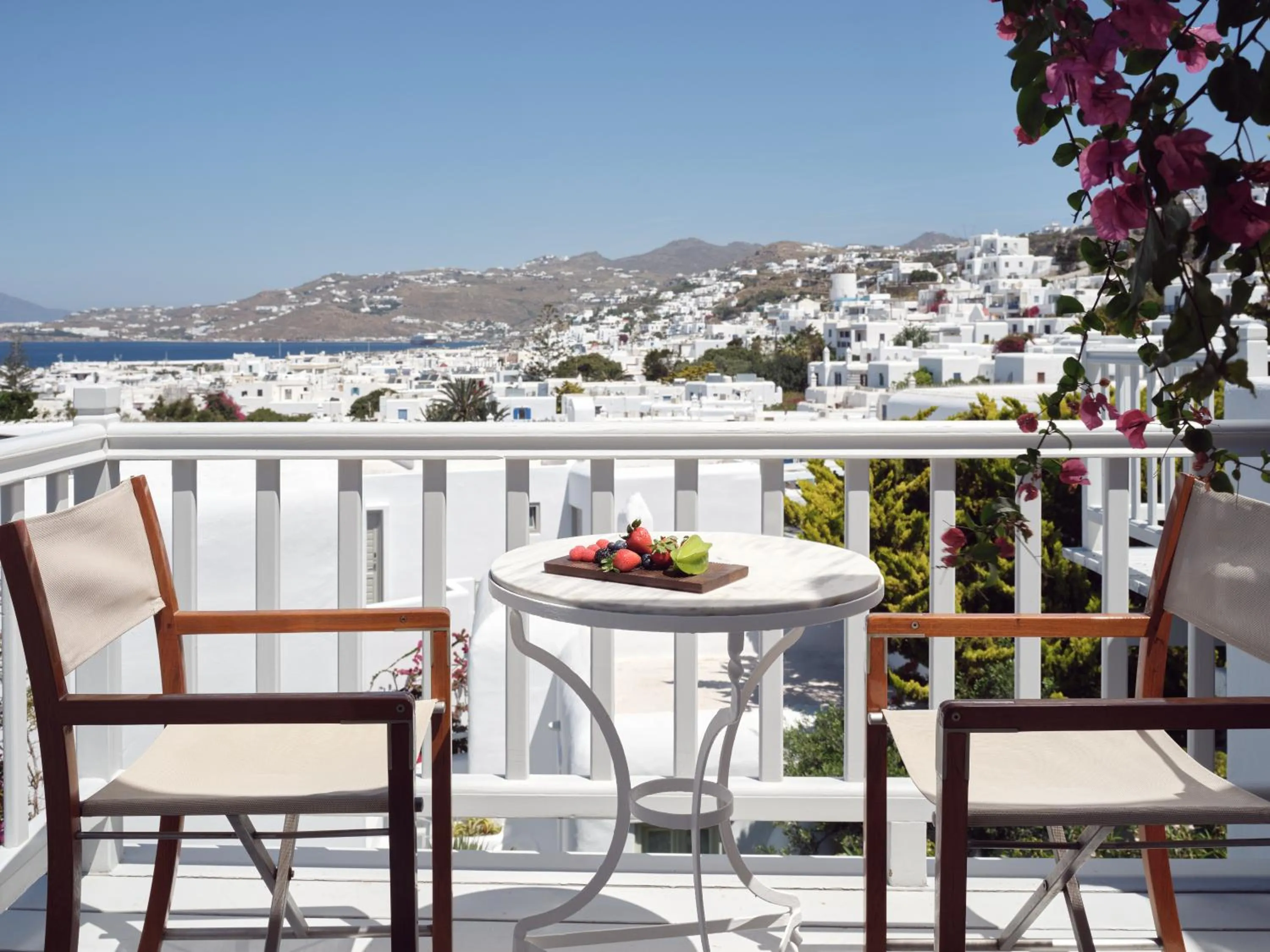 Day in Belvedere Mykonos - Main Hotel - The Leading Hotels of the World