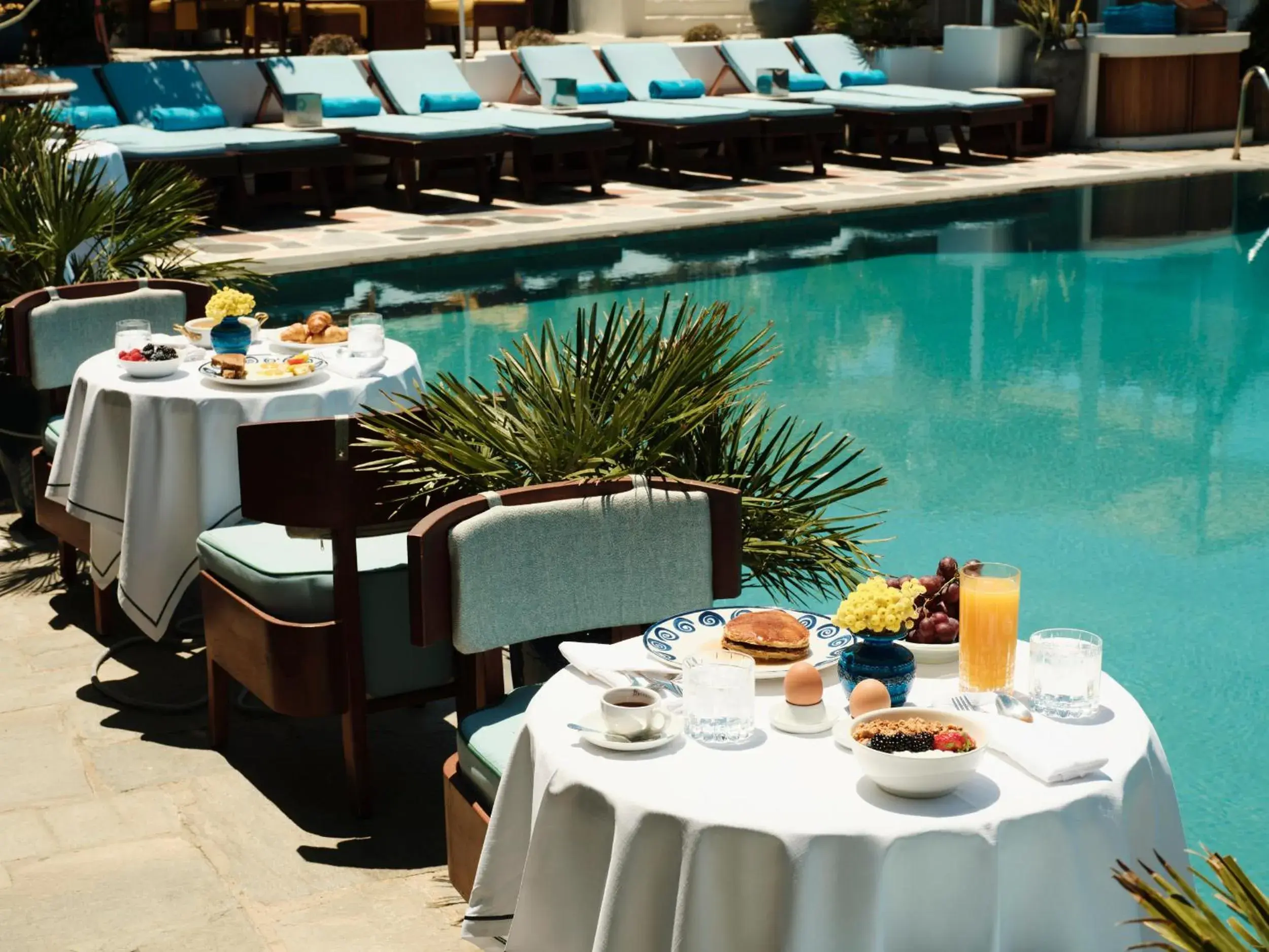 Restaurant/places to eat in Belvedere Mykonos - Main Hotel - The Leading Hotels of the World Restaurant/places to eat in Belvedere Mykonos - Main Hotel - The Leading Hotels of the World